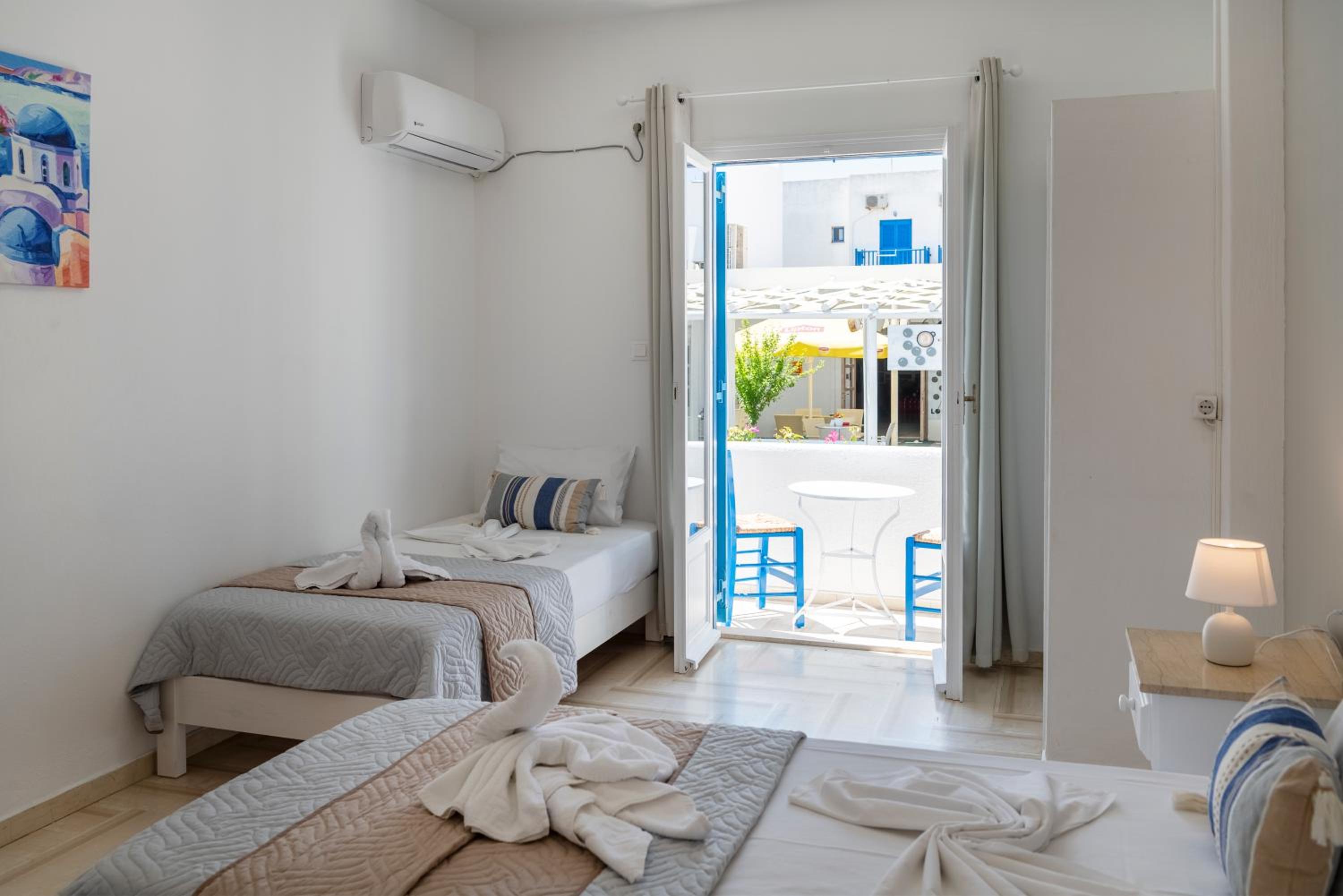 Triple Room - Photo 18
