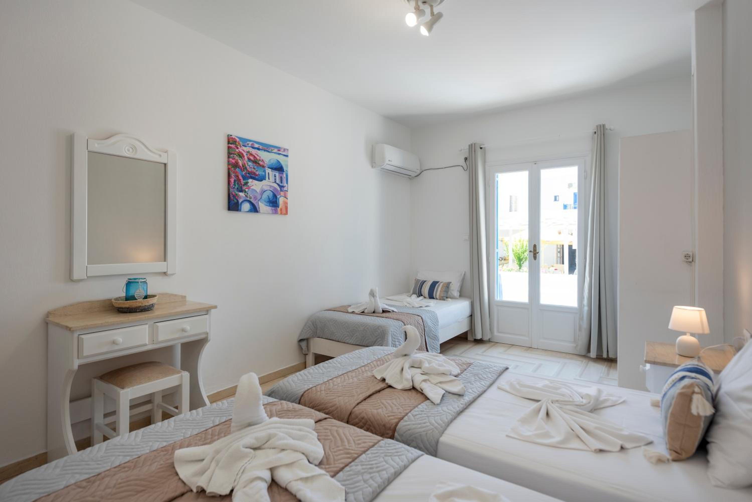 Triple Room - Photo 6