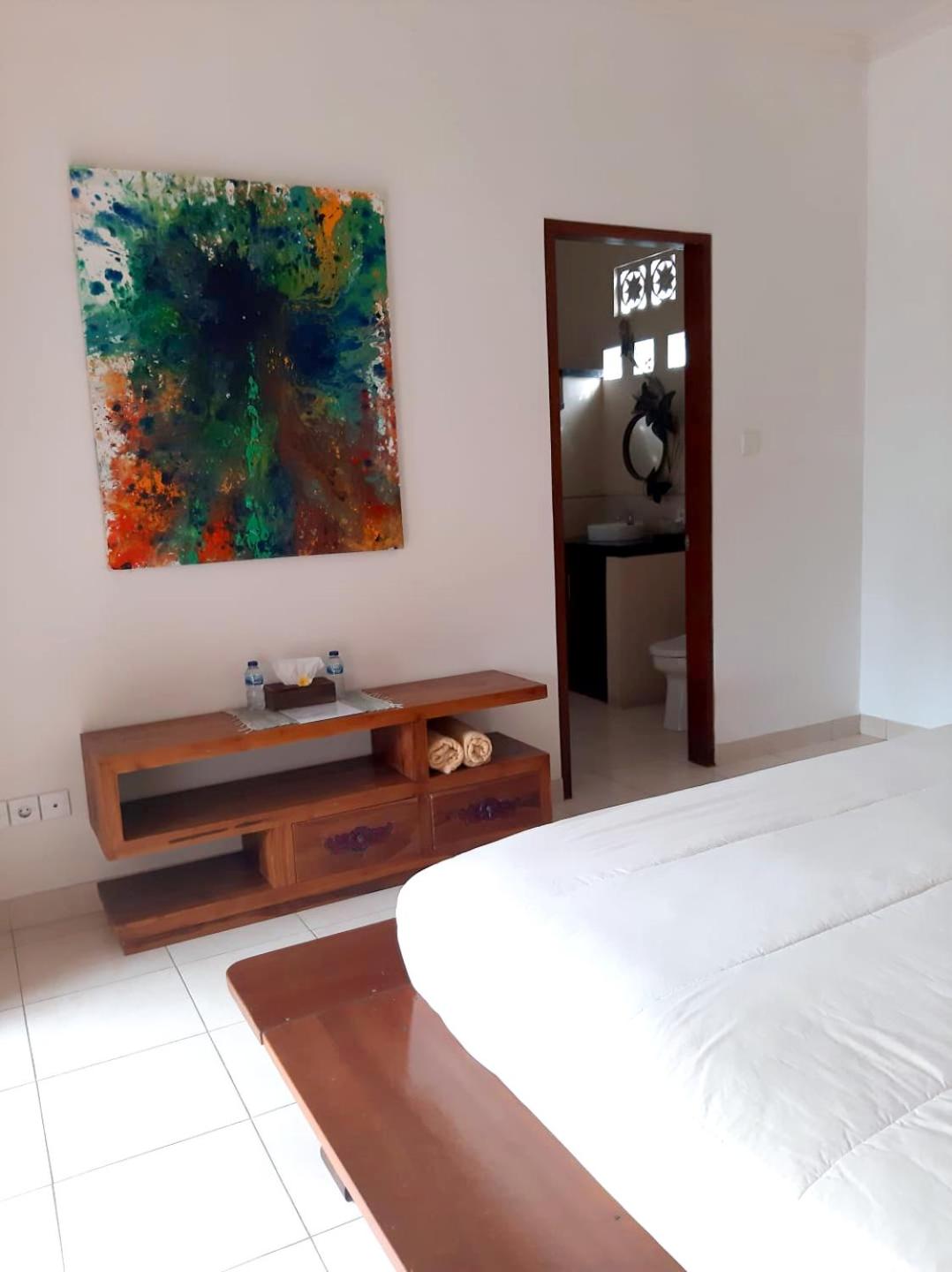 Deluxe Room - Photo 5