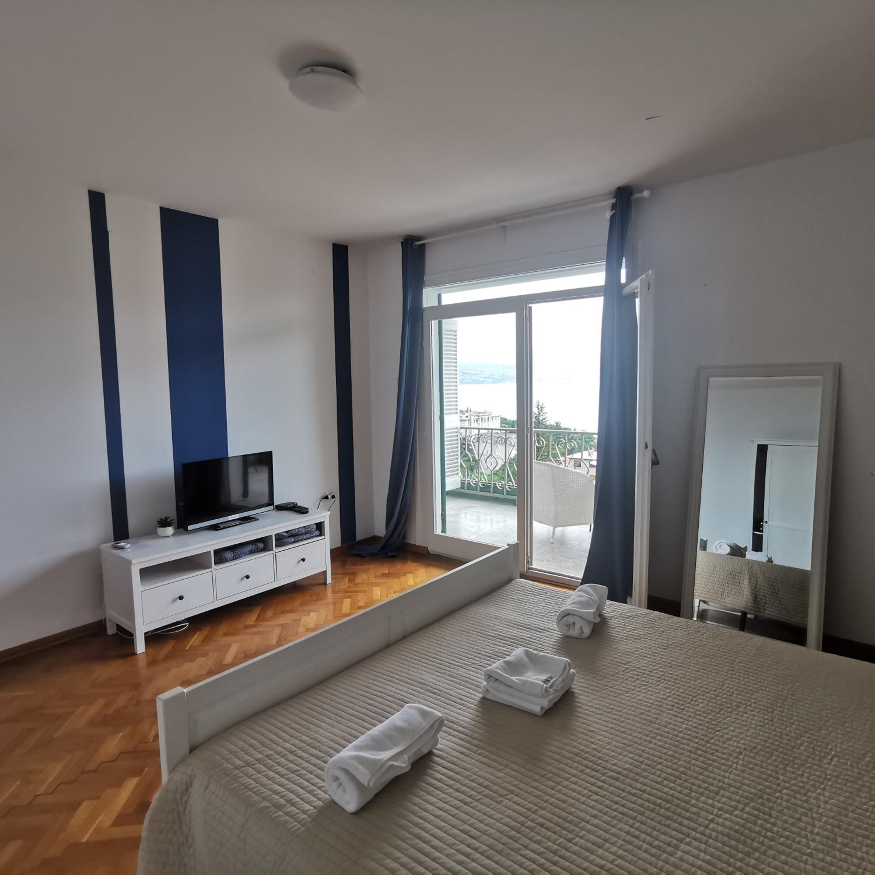 Apartment with Sea View photo 3