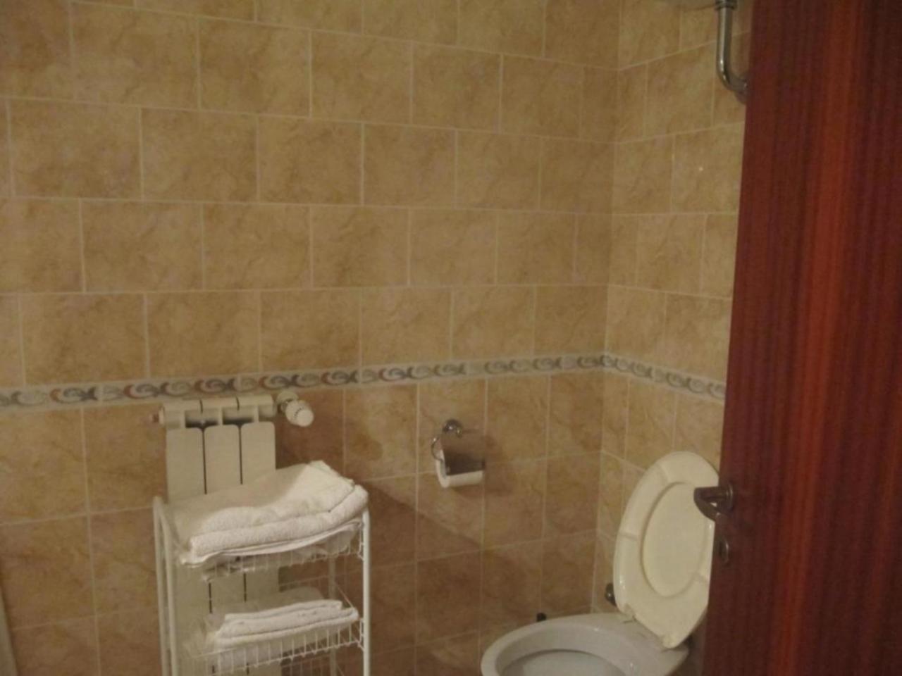 Triple Room with Balcony - Photo 6