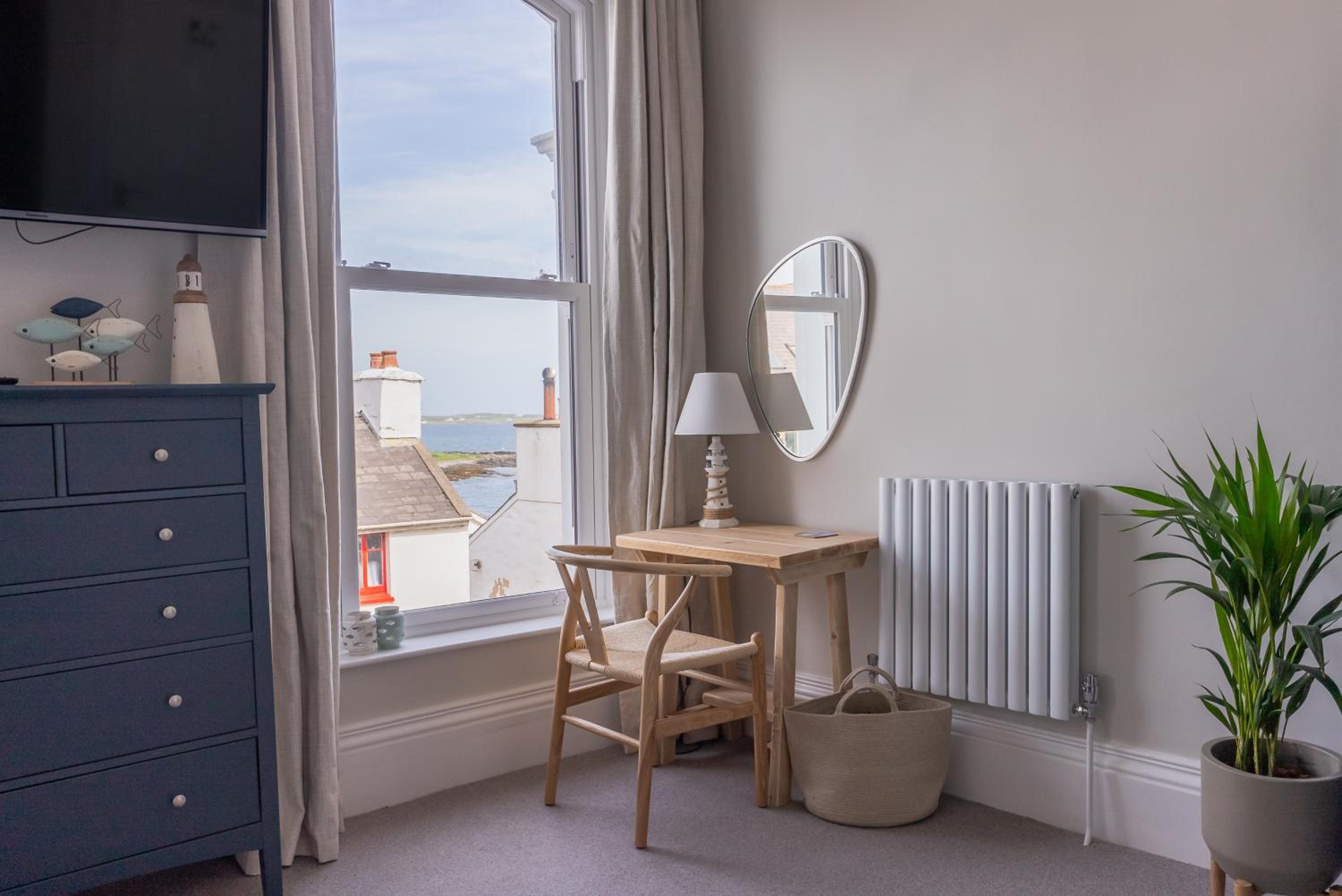 Deluxe Double Room with Sea View photo 2