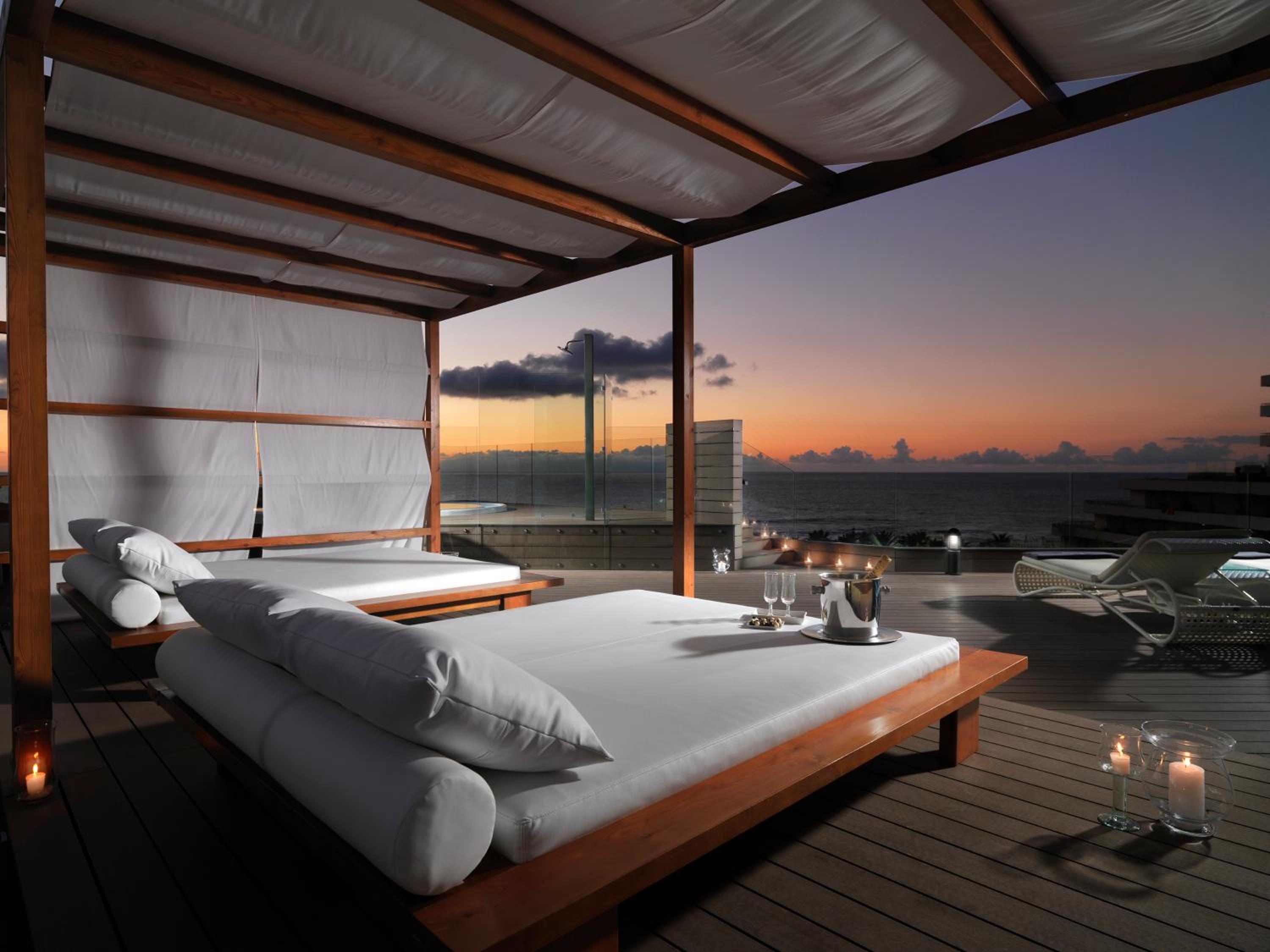 Privilege Twin Room (2 Adults) thumbnail 6