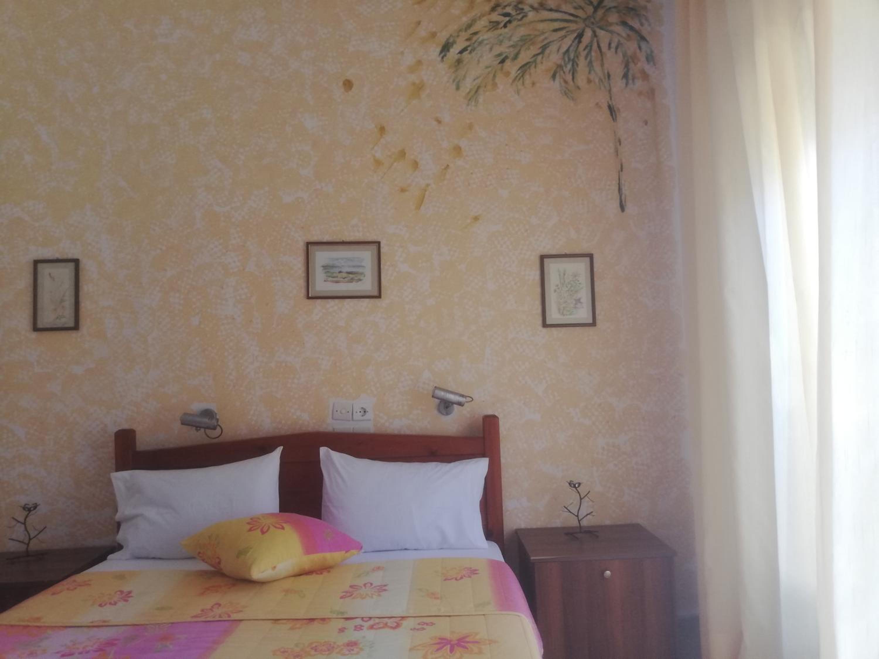 Double Room with Balcony and Sea View photo 2