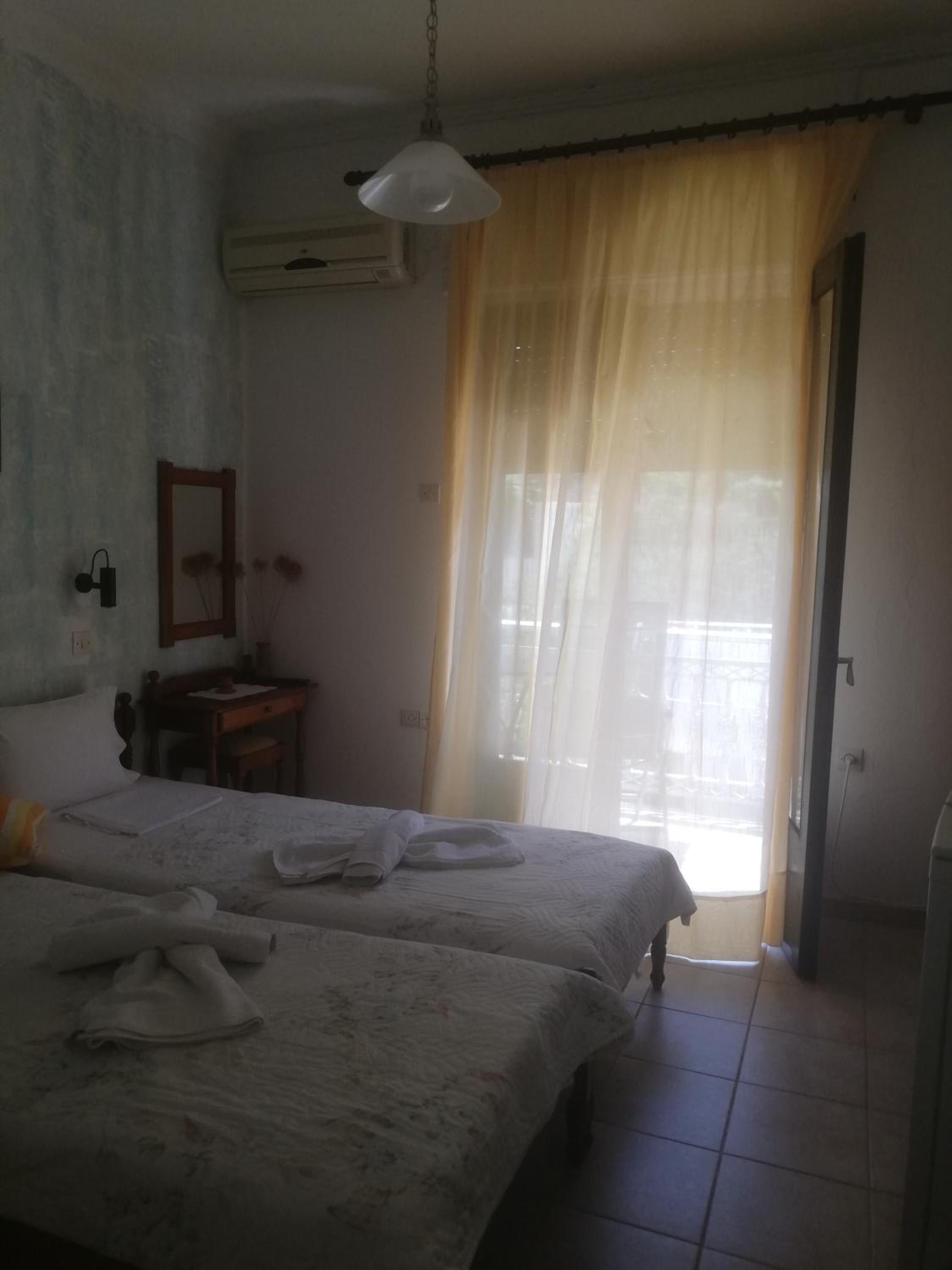Double Room with Sea View photo 1