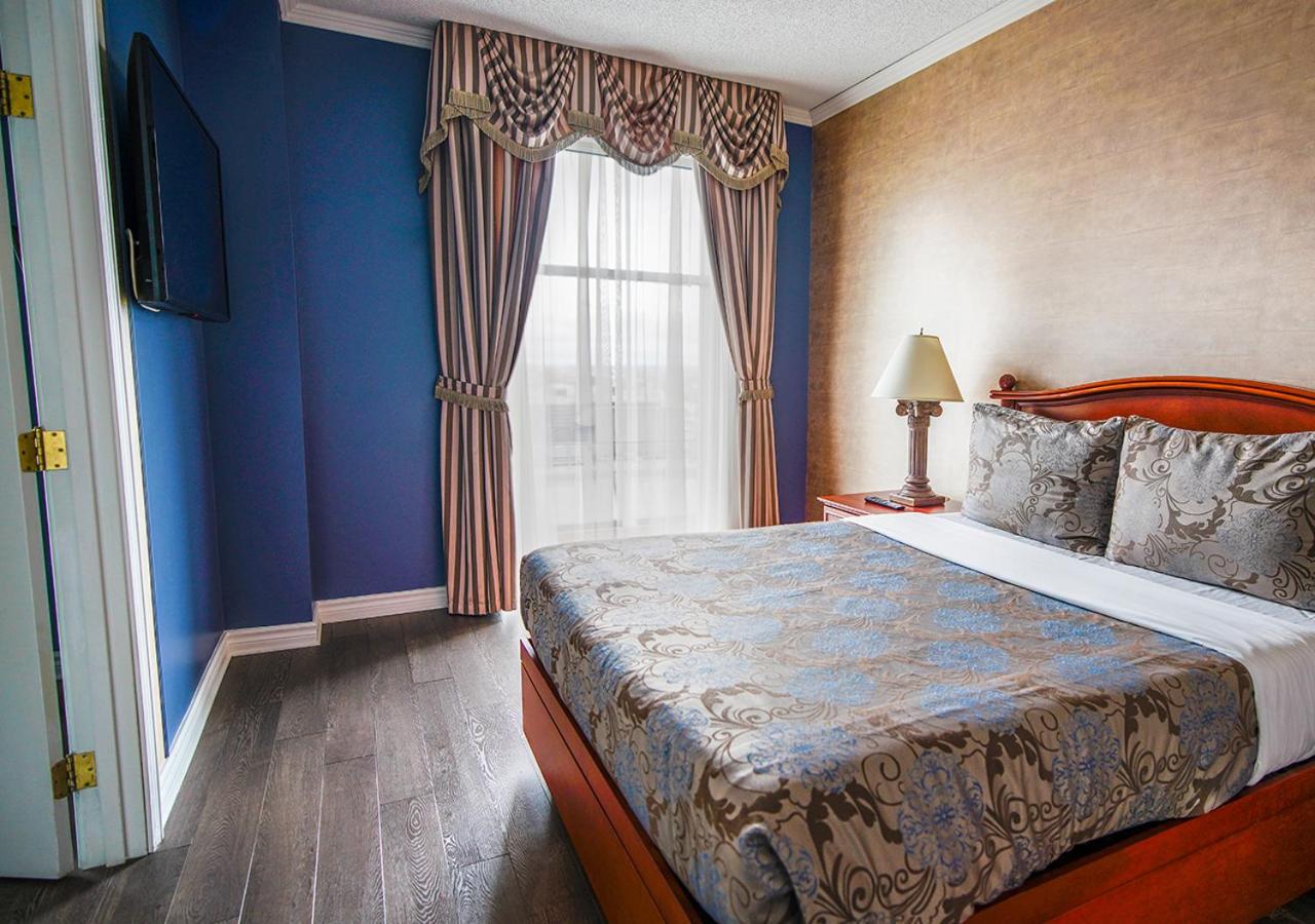 Suite, 1 Queen Bed