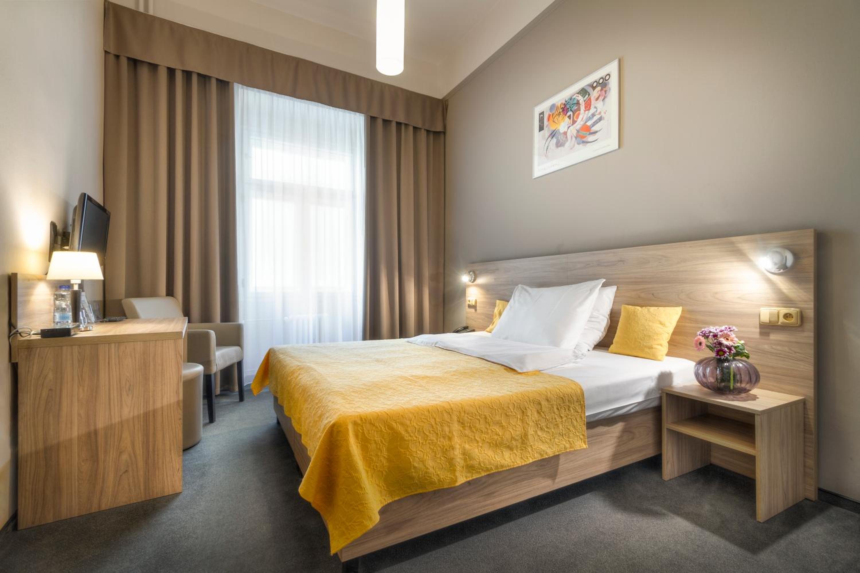 Single Room