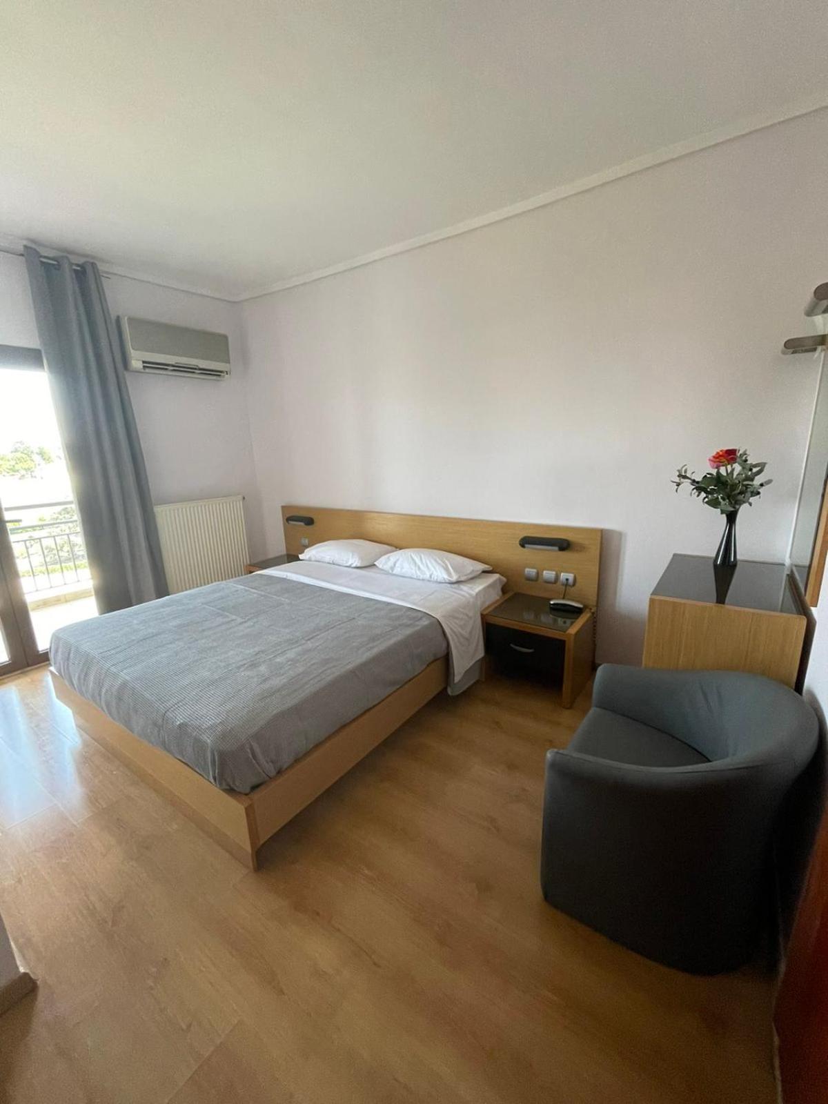 Economy Double Room photo 1