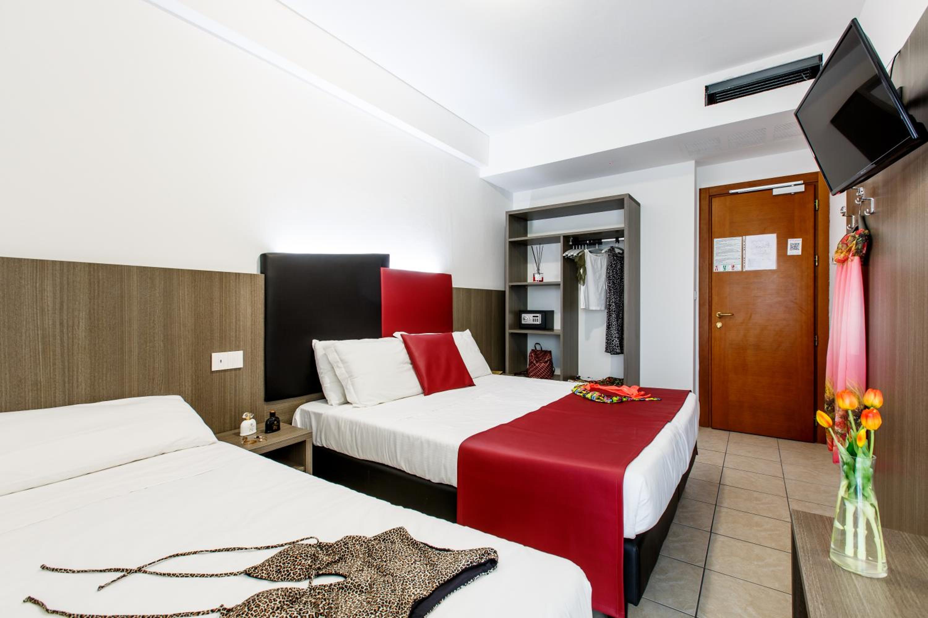 Triple Room with Balcony photo 1