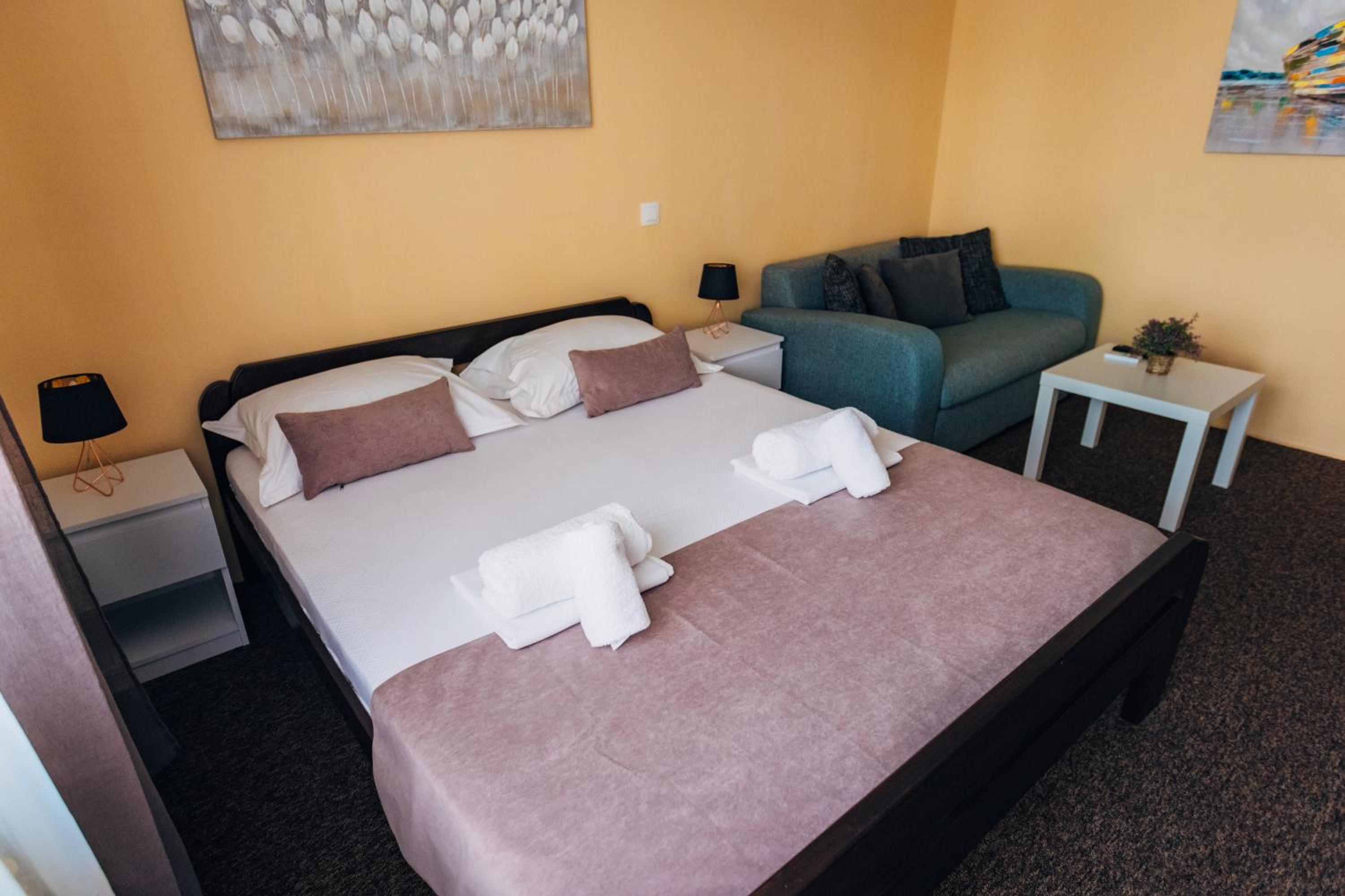 Comfort Quadruple Room - Photo 2