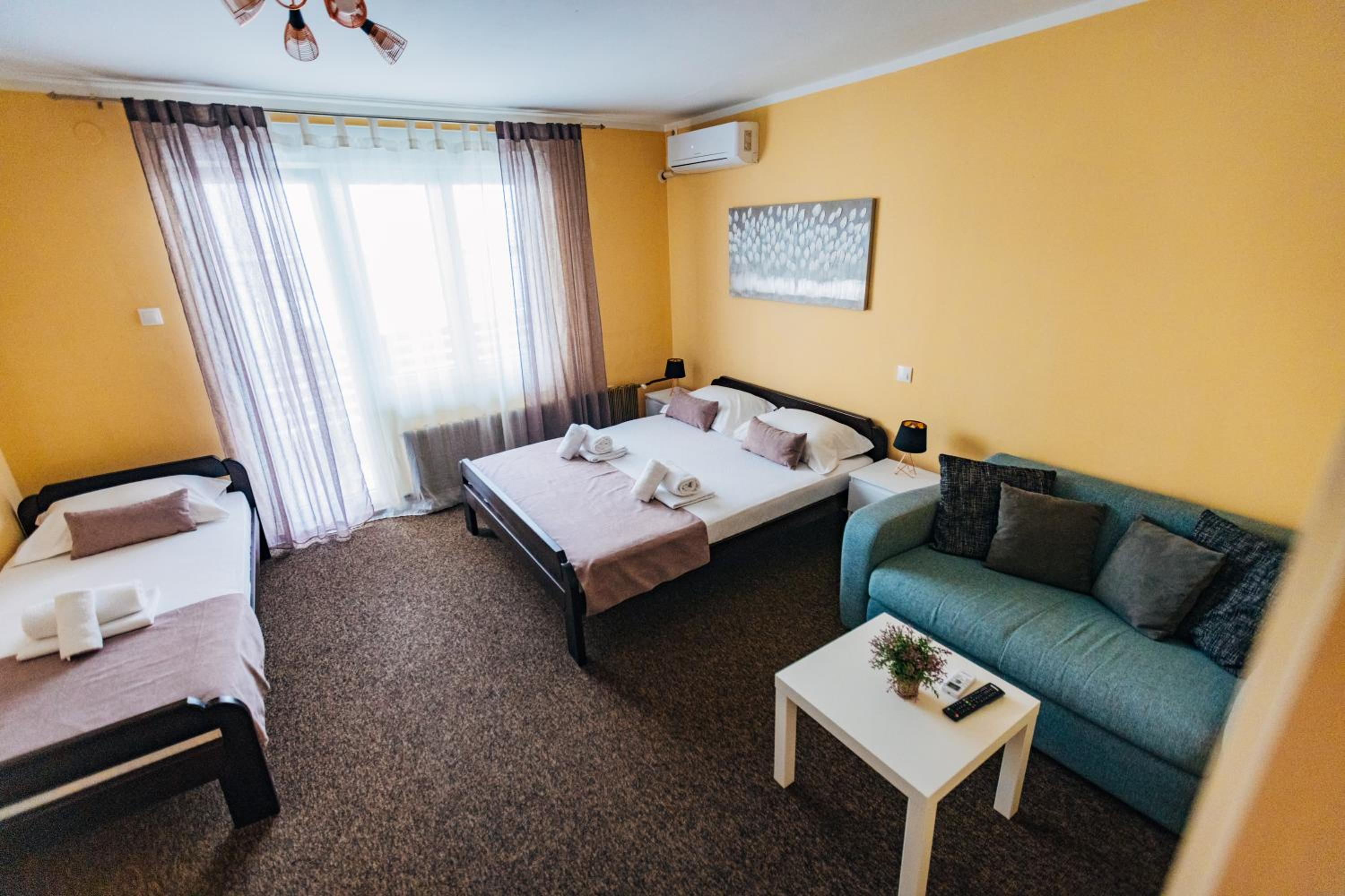 Comfort Quadruple Room - Photo 5