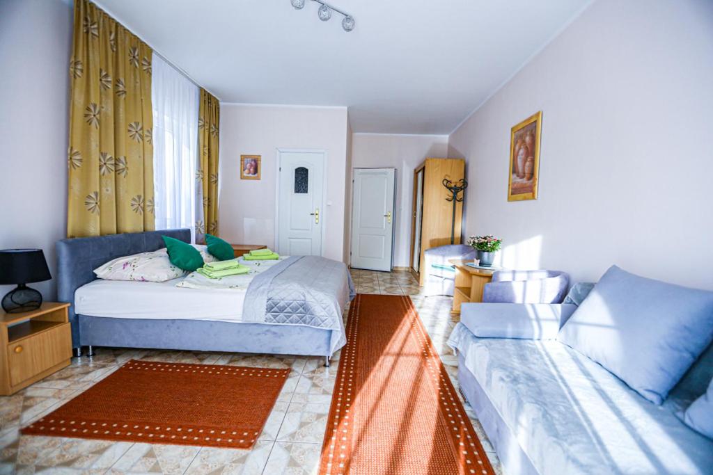 Quadruple Room photo 3