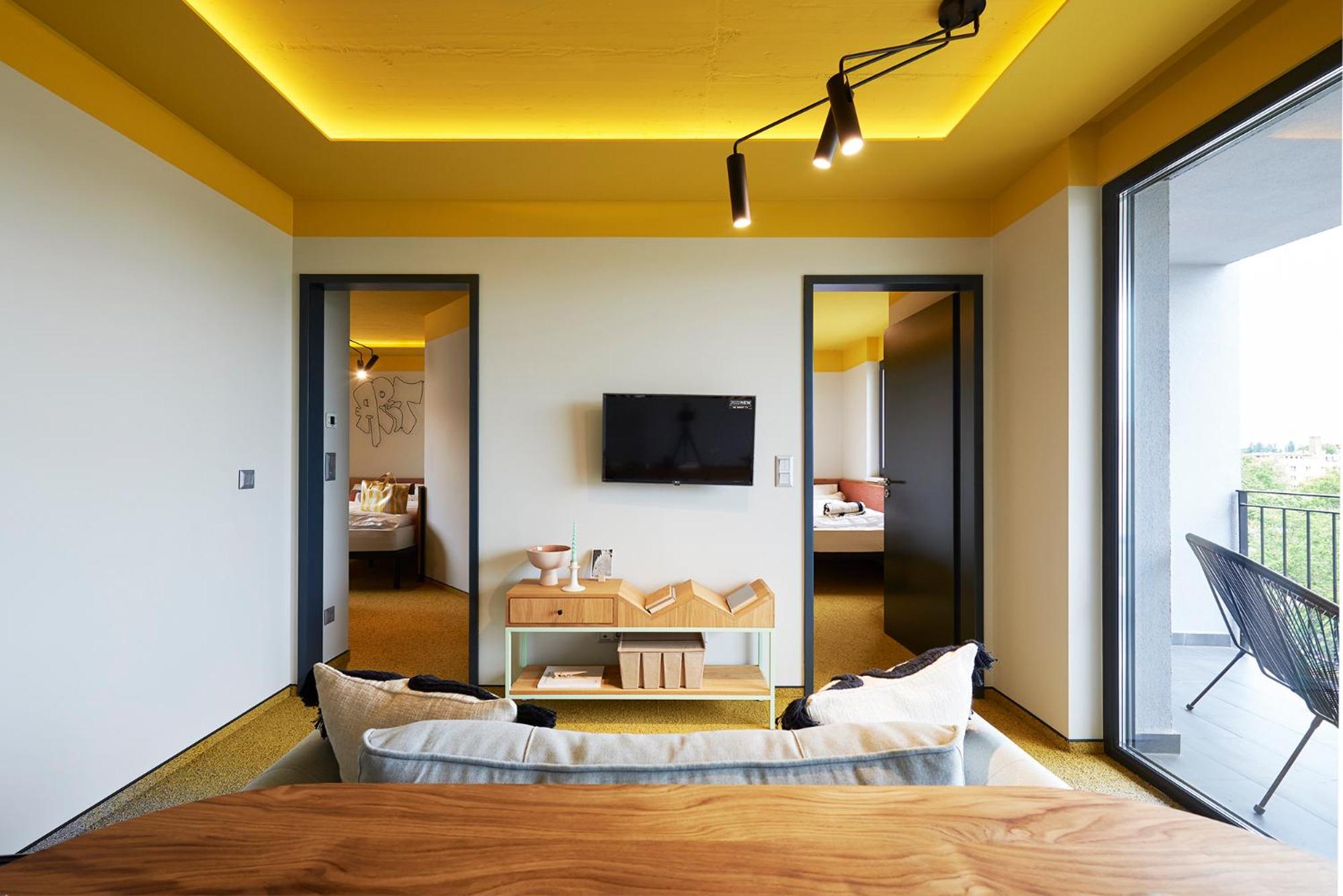 Apartment - Photo 1