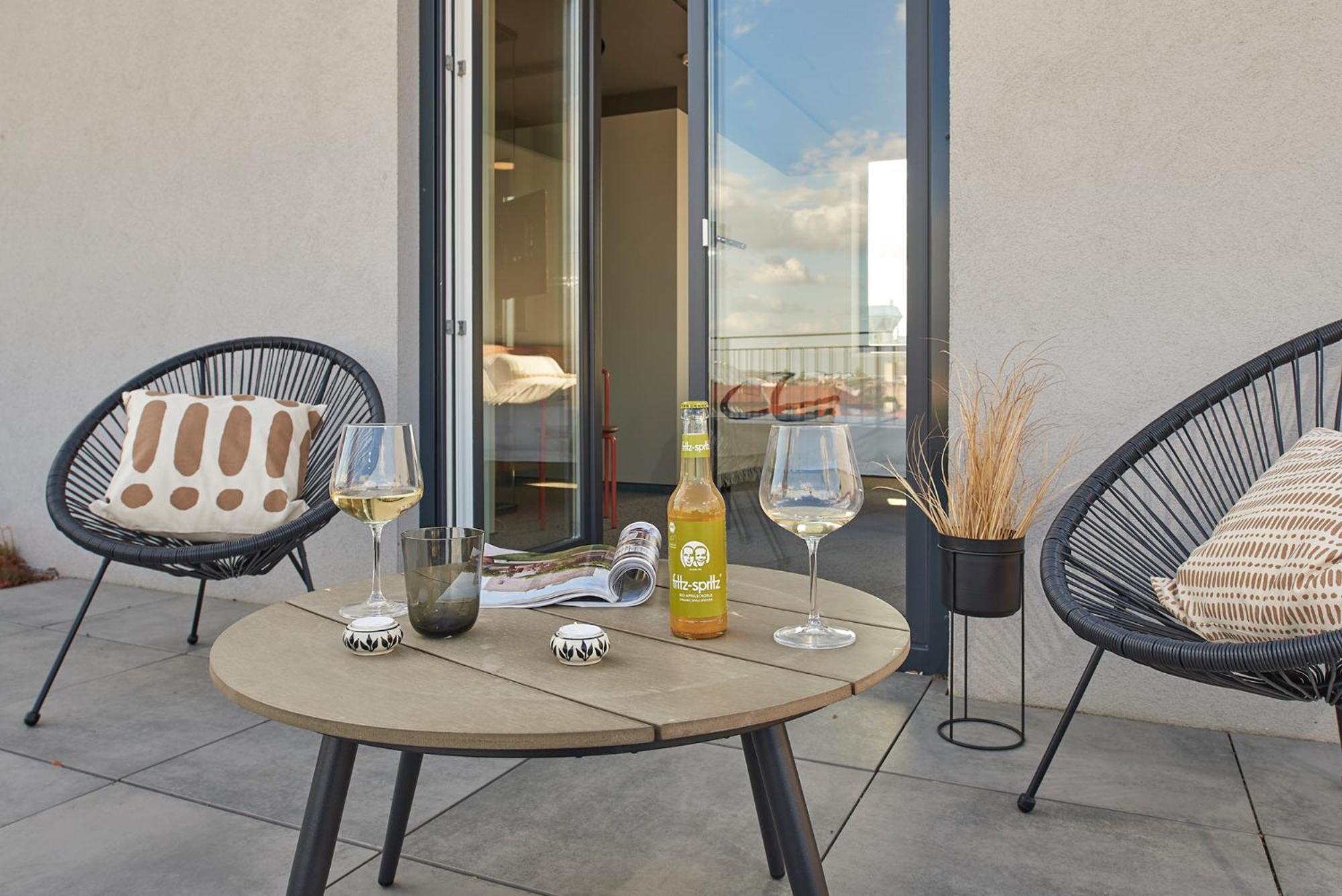 Penthouse Apartment - Photo 8