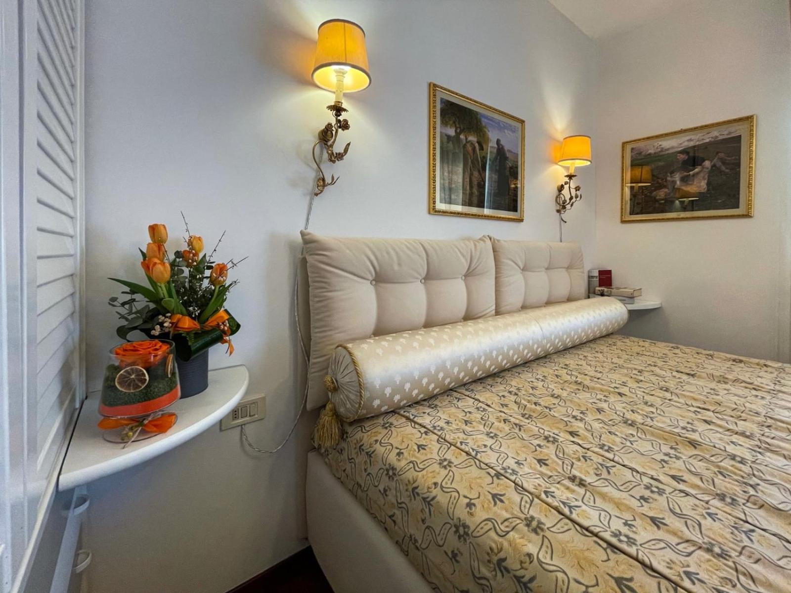 Deluxe Double Room With Balcony photo 2