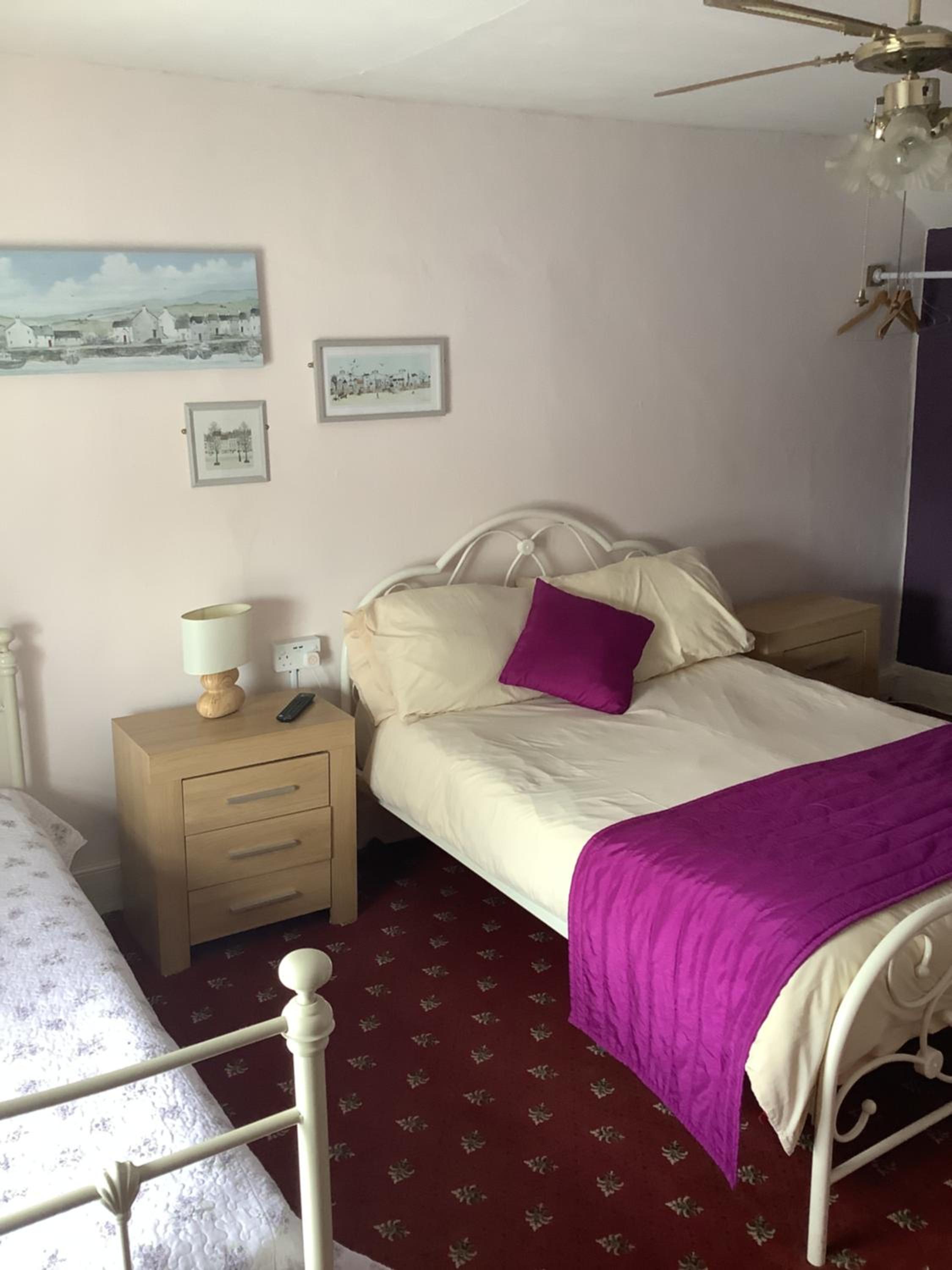 Deluxe Double Room with Shower photo 1