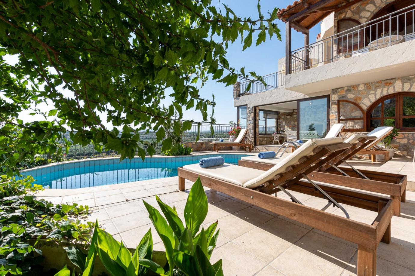 Elia Villa with private pool photo 3