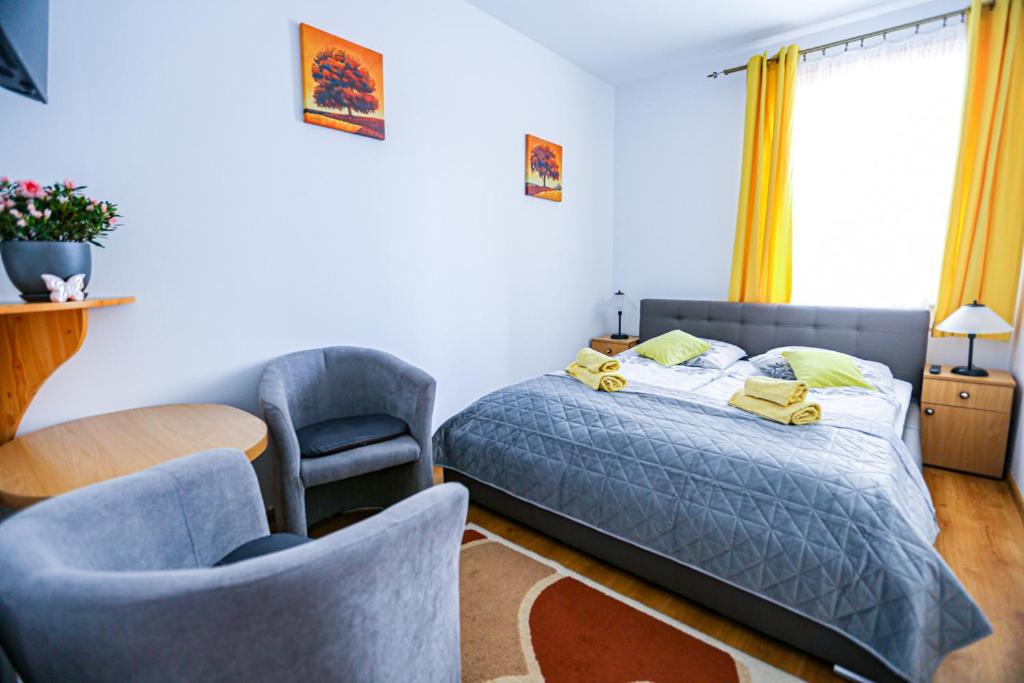 Large Double Room