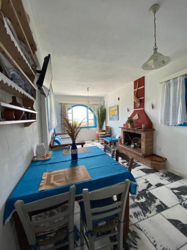 Family Room with Sea View photo 3