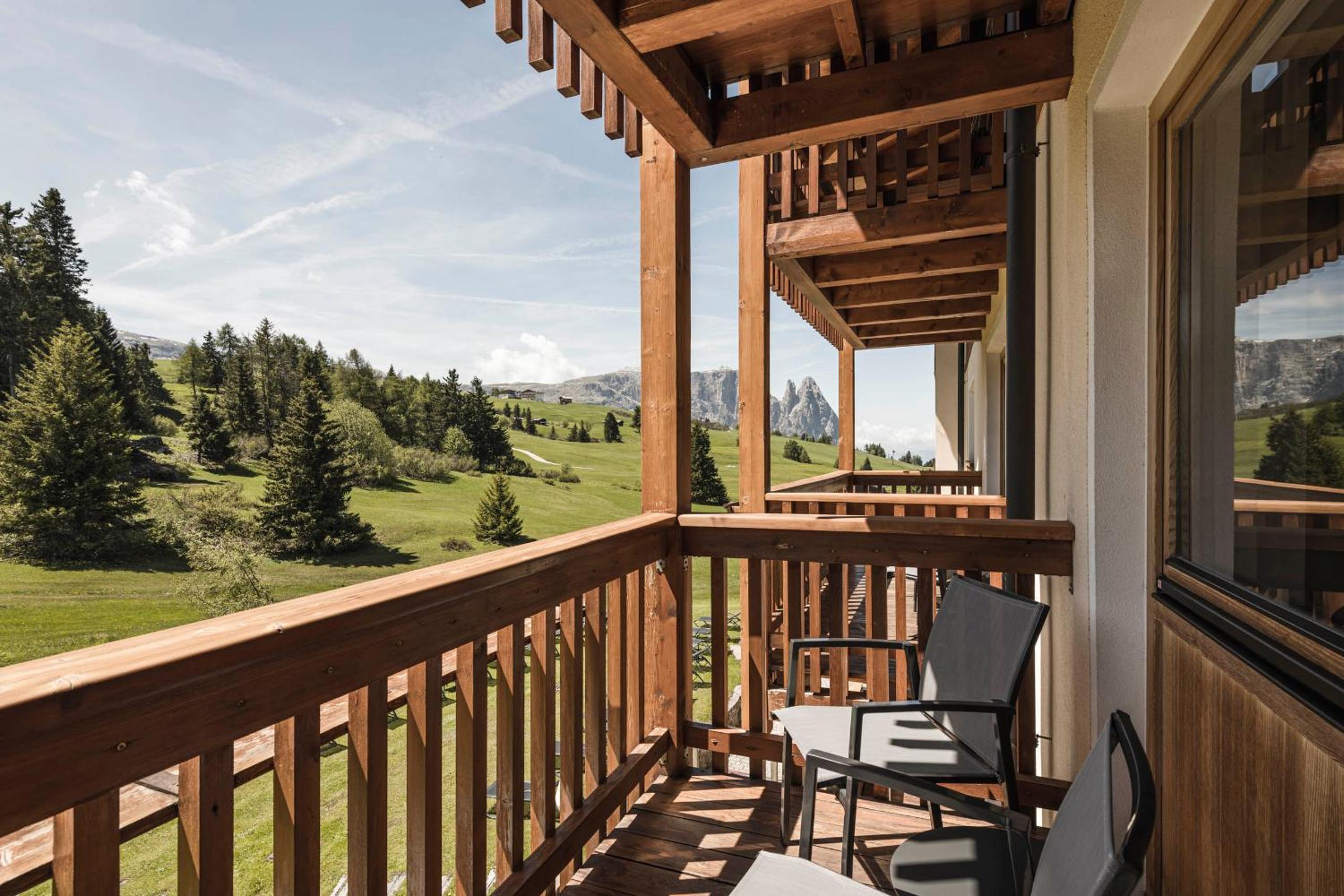 Double Room with Mountain View