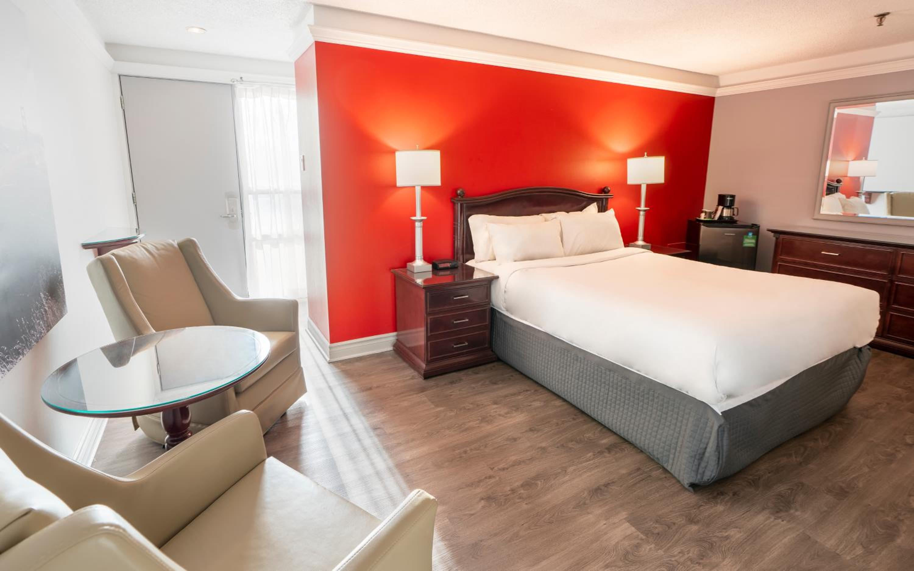 Traditional room, 1 Queen bed - Exterior View photo 1