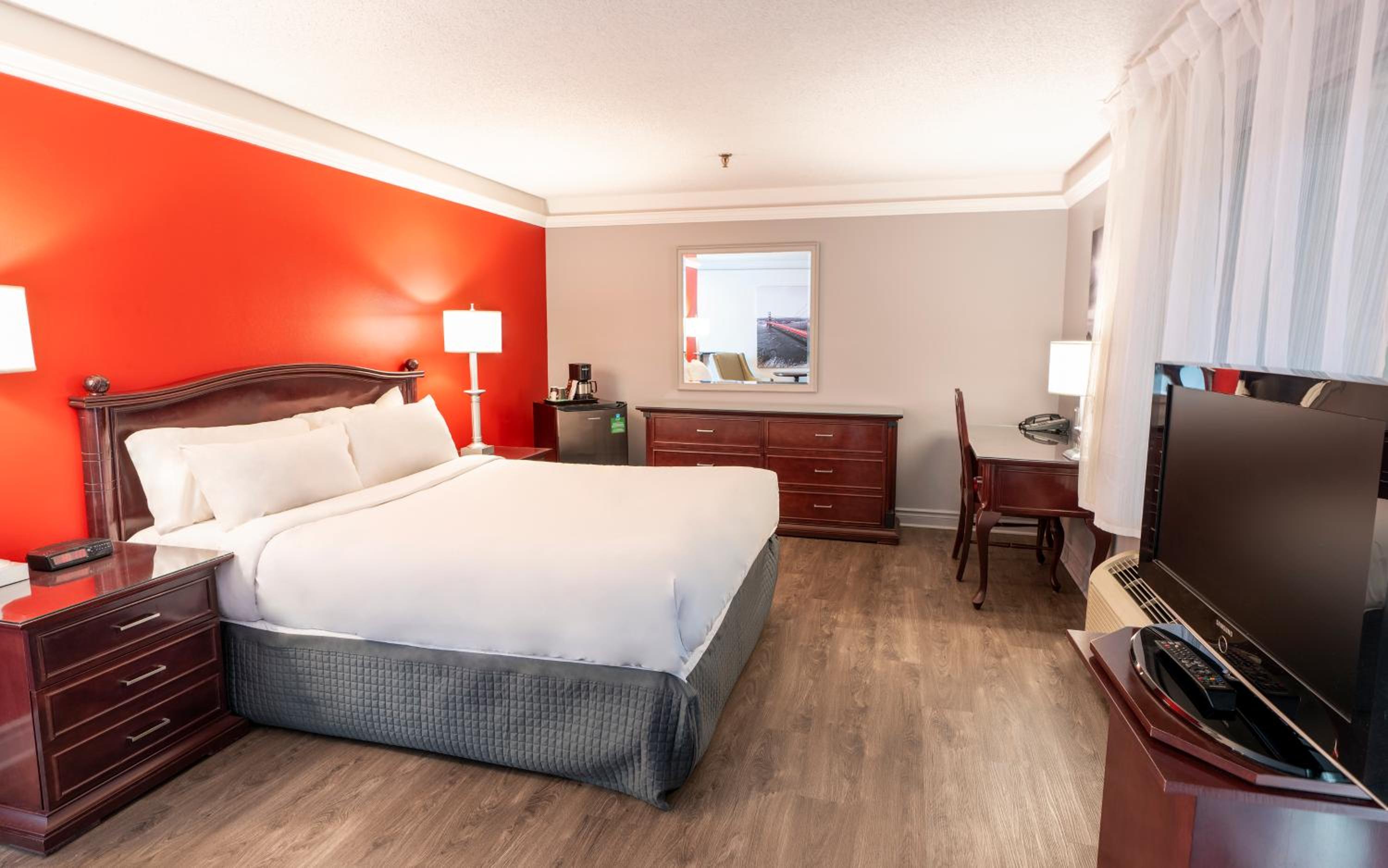 Traditional room, 1 Queen bed - Exterior View photo 2
