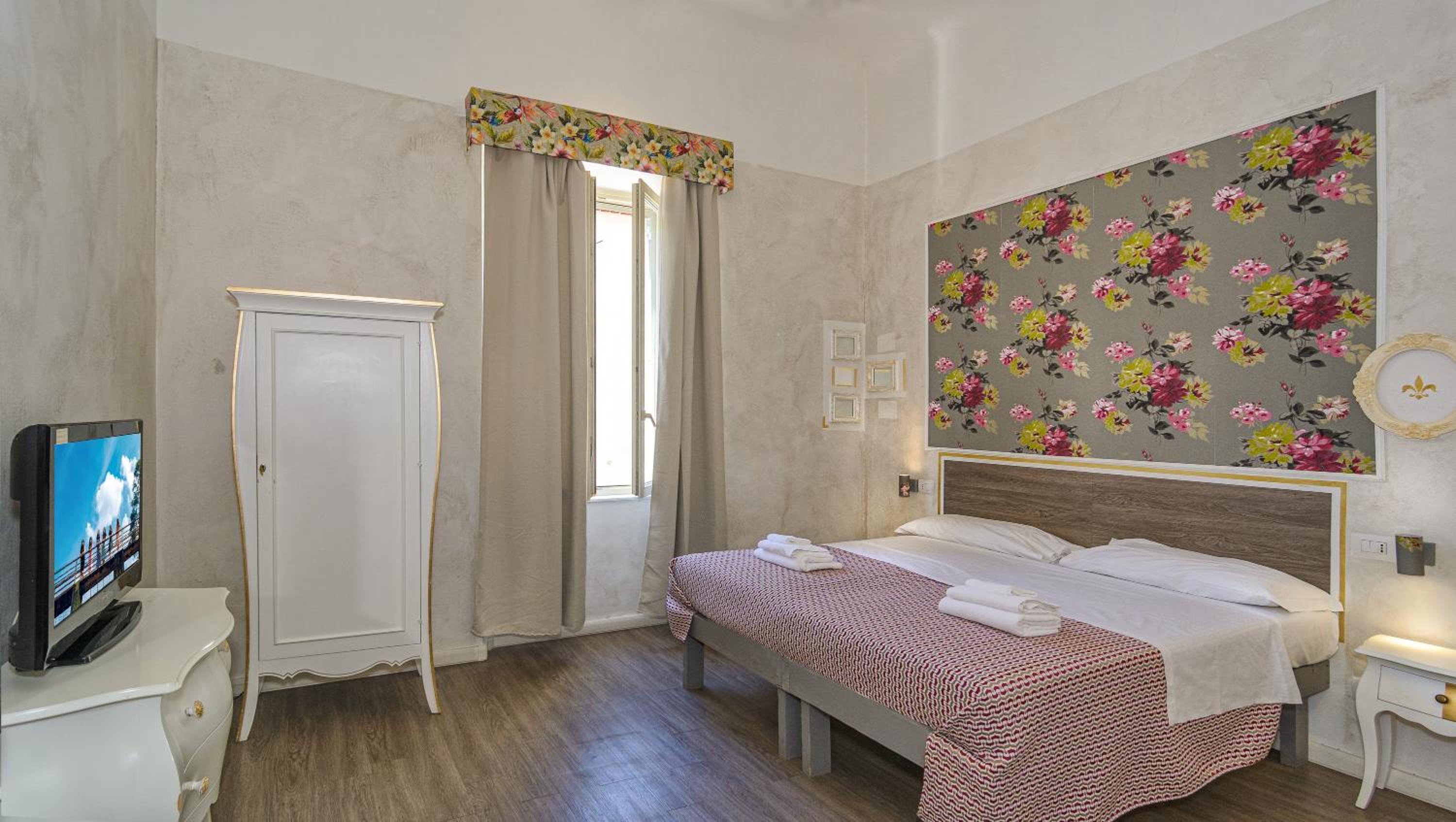 Double or Twin Room photo 1