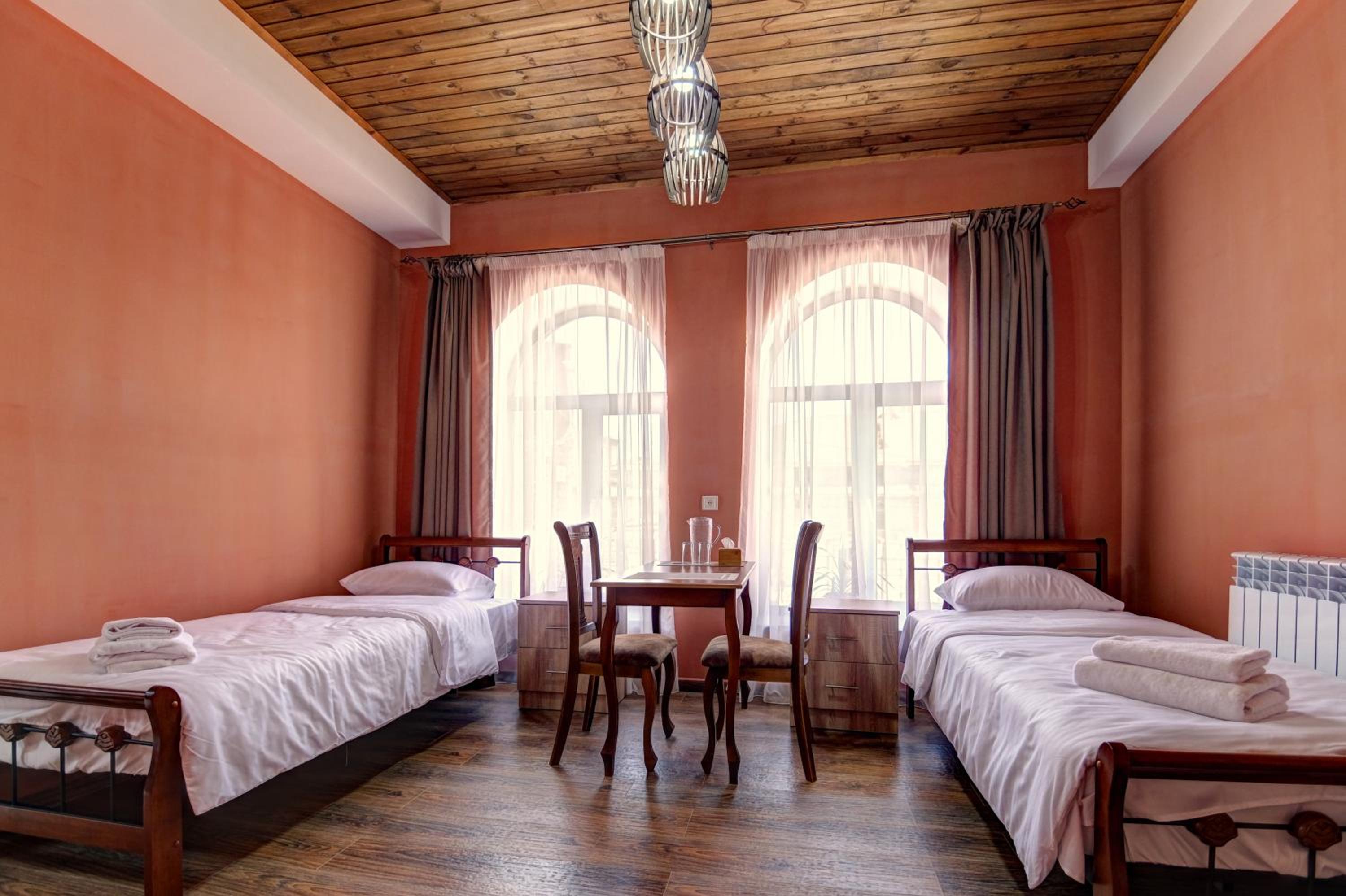 Large Double or Twin Room
