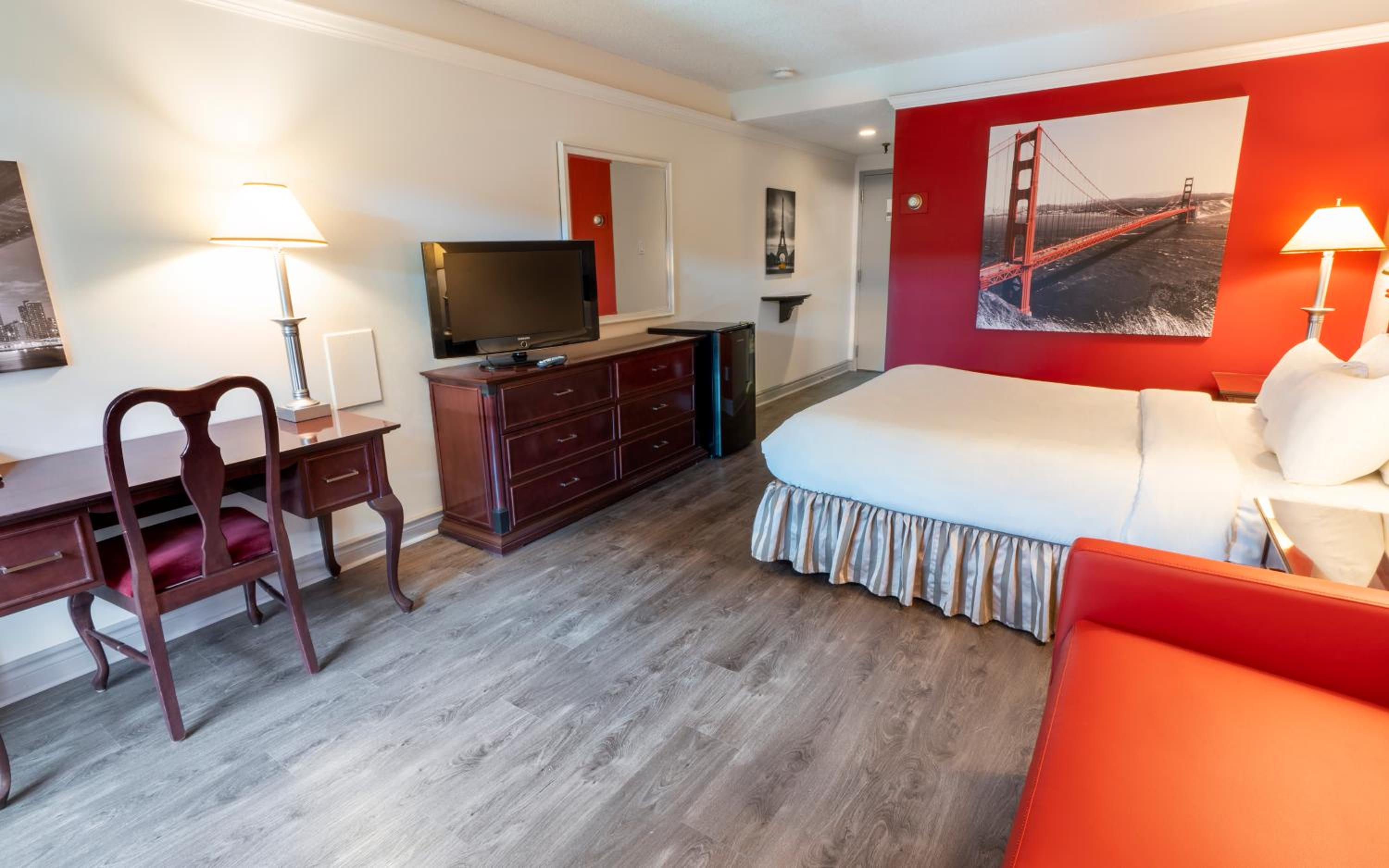 Traditional room, 1 Queen bed - Interior Balcony, garden area photo 3