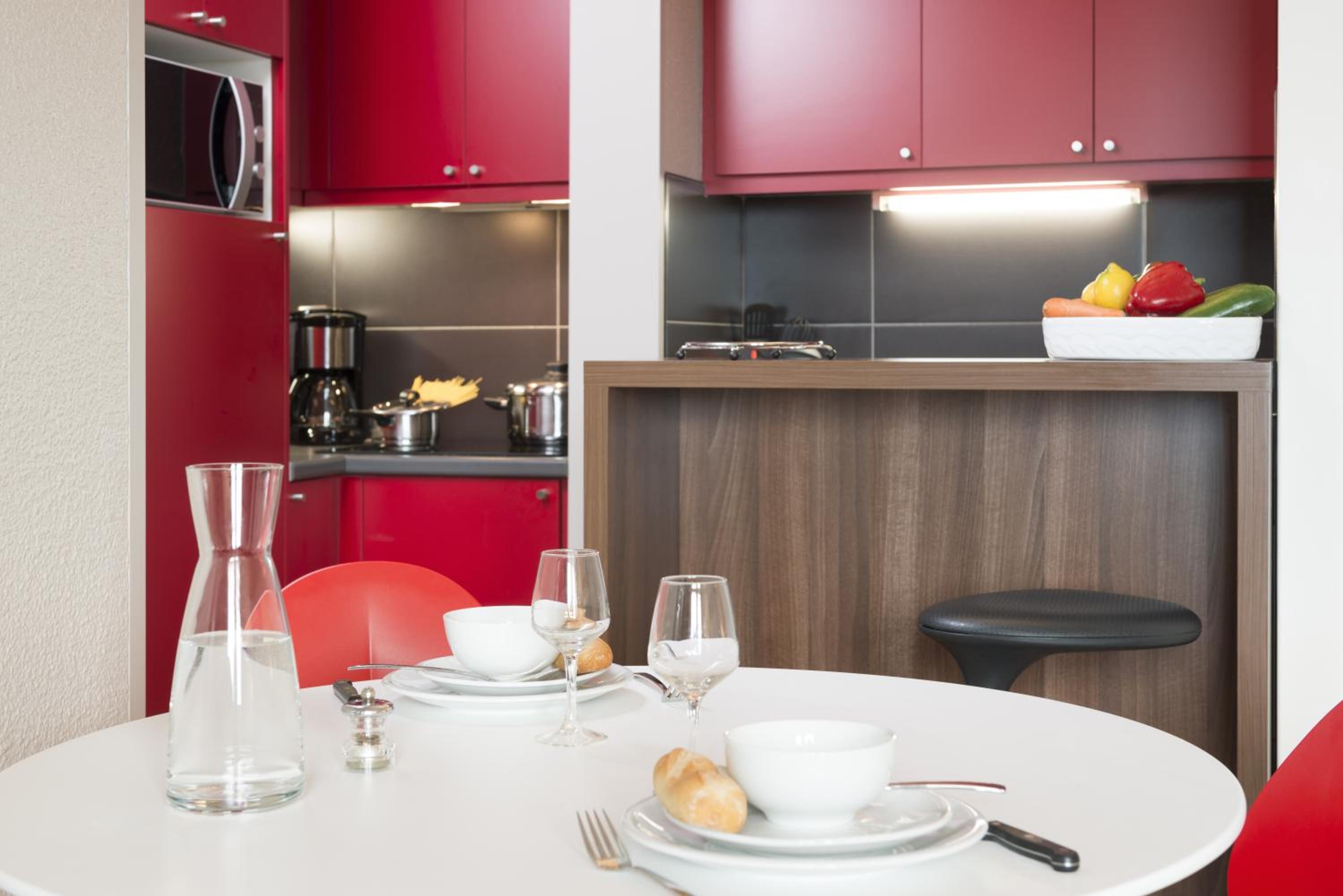 One-Bedroom Apartment (4 people) - Photo 4