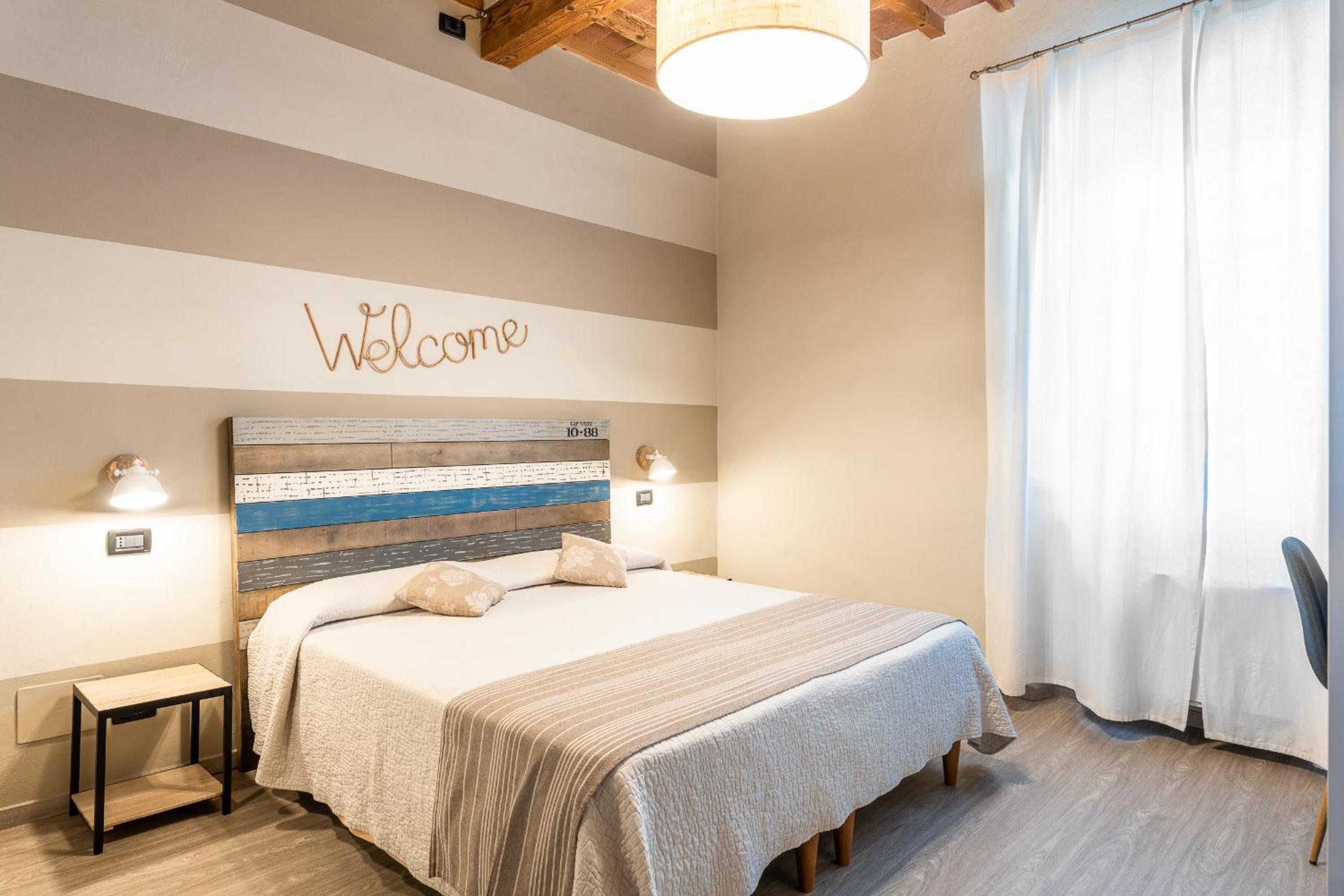 Large Single Room photo 1