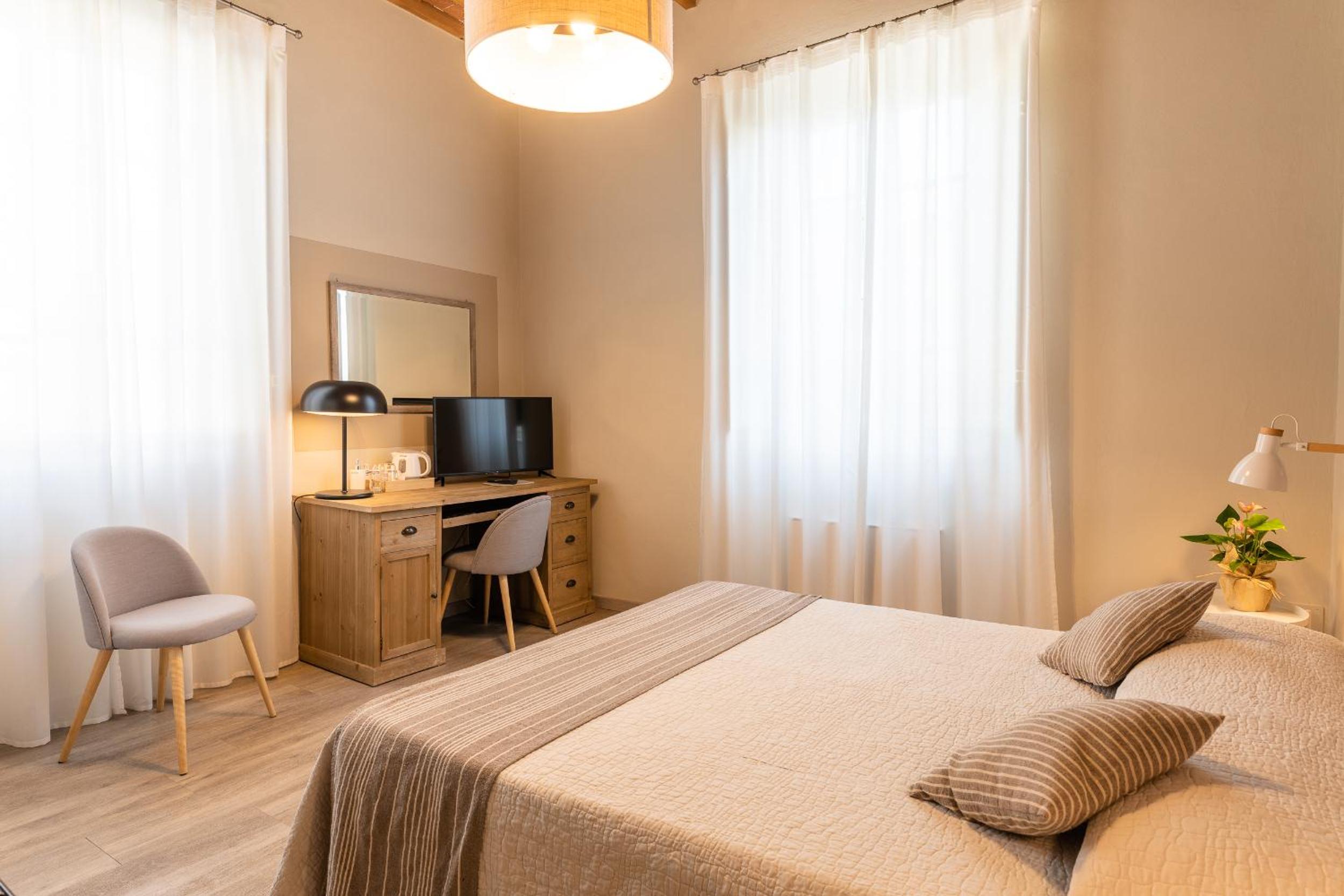 Double Room photo 3