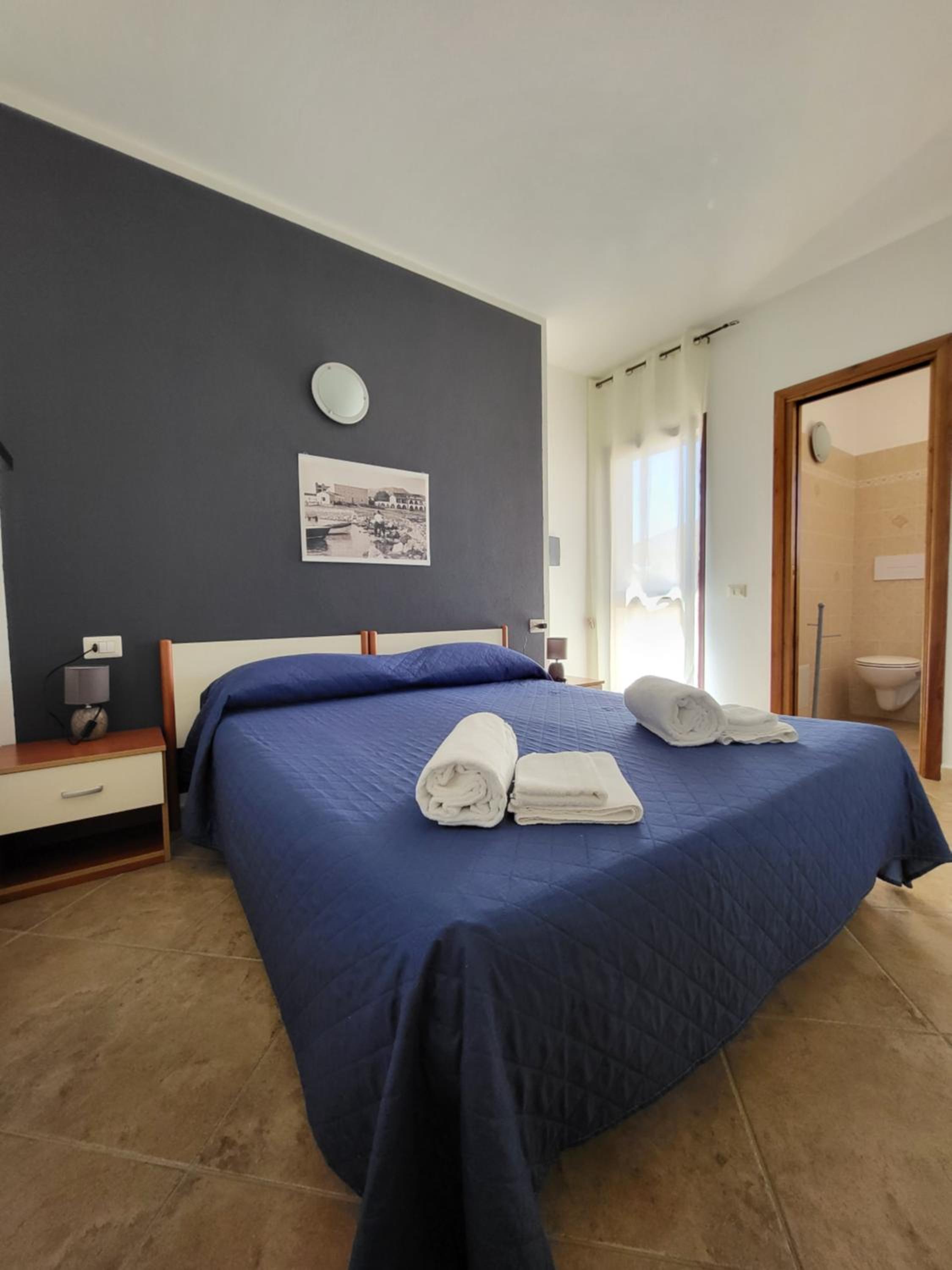 Small Double Room photo 2