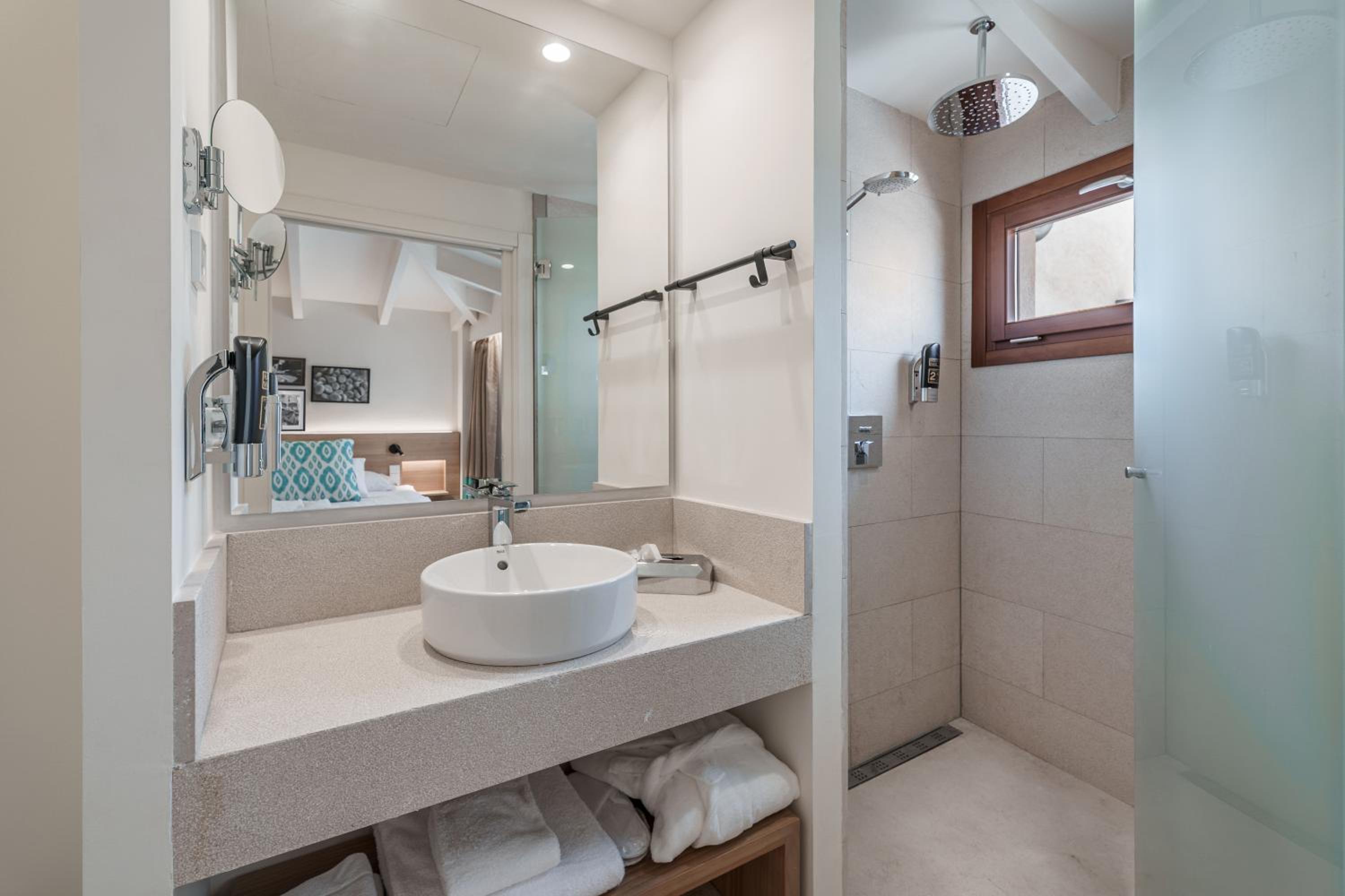 Double Room - Photo 4