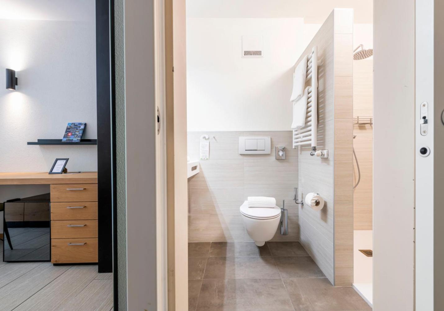 Superior Double or Twin Room with Terrace - Photo 7