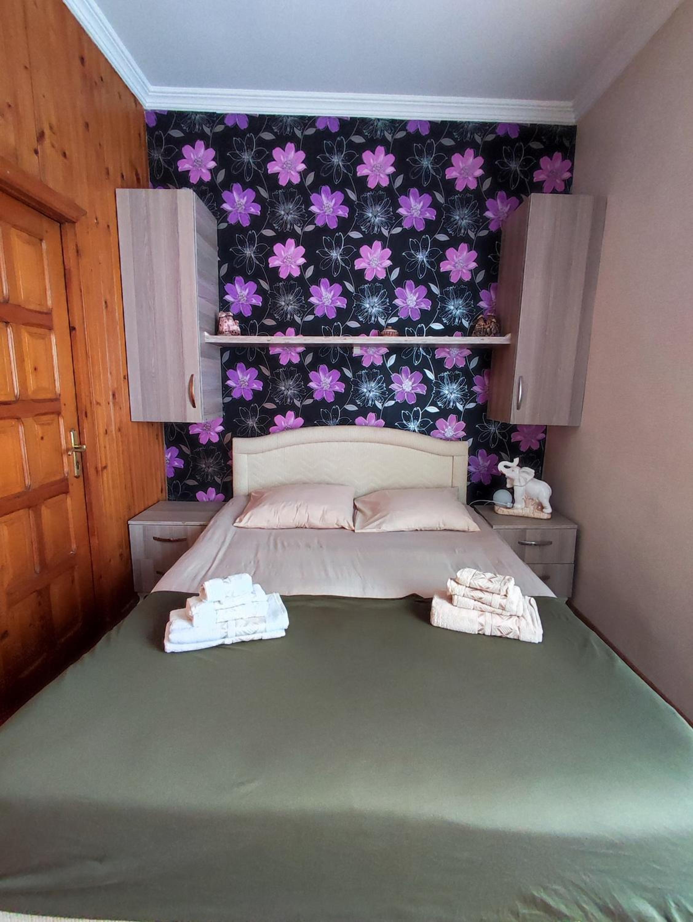 Triple Room With Shared Bathroom photo 1