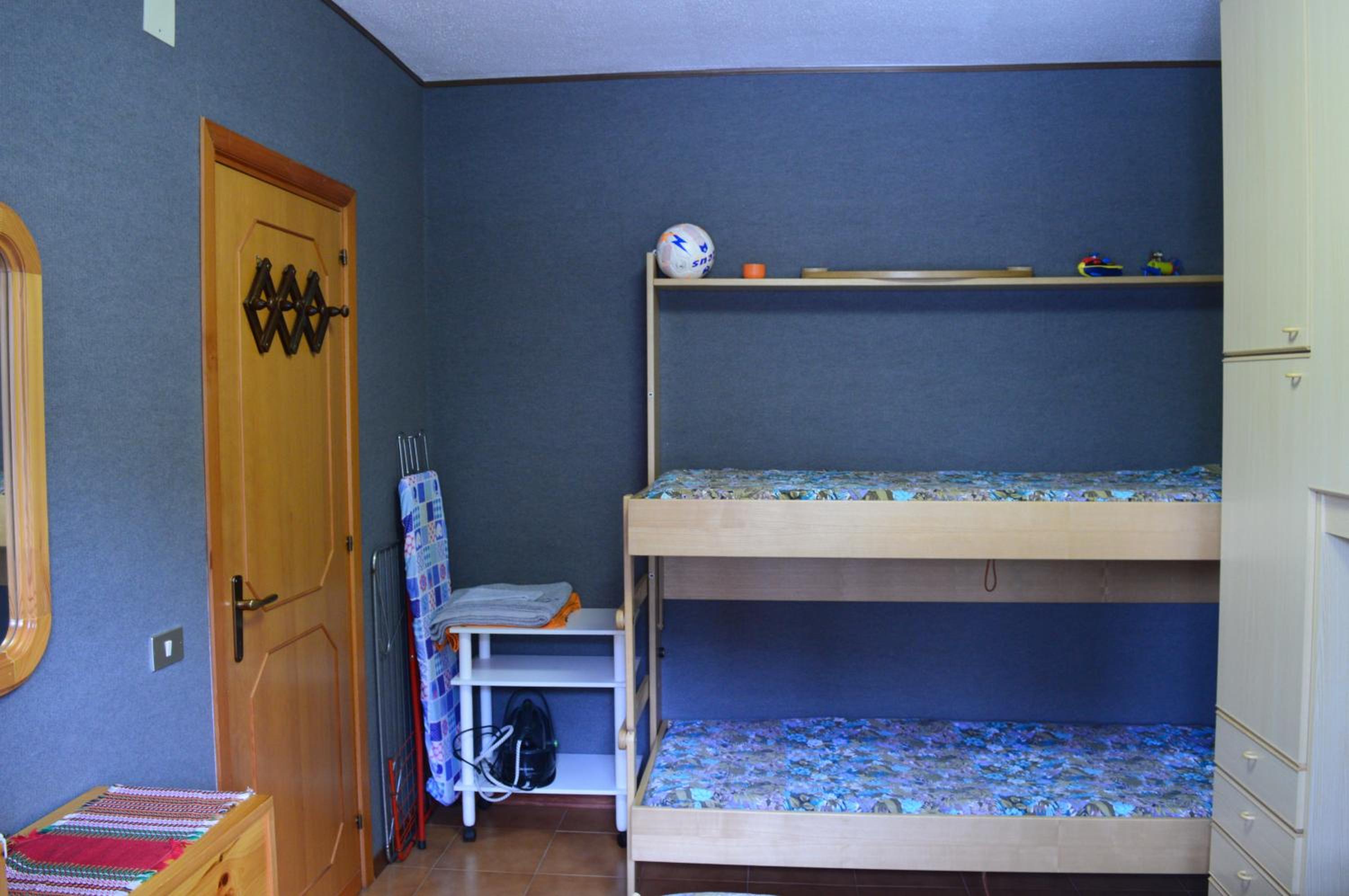 One-Bedroom Apartment - Photo 13