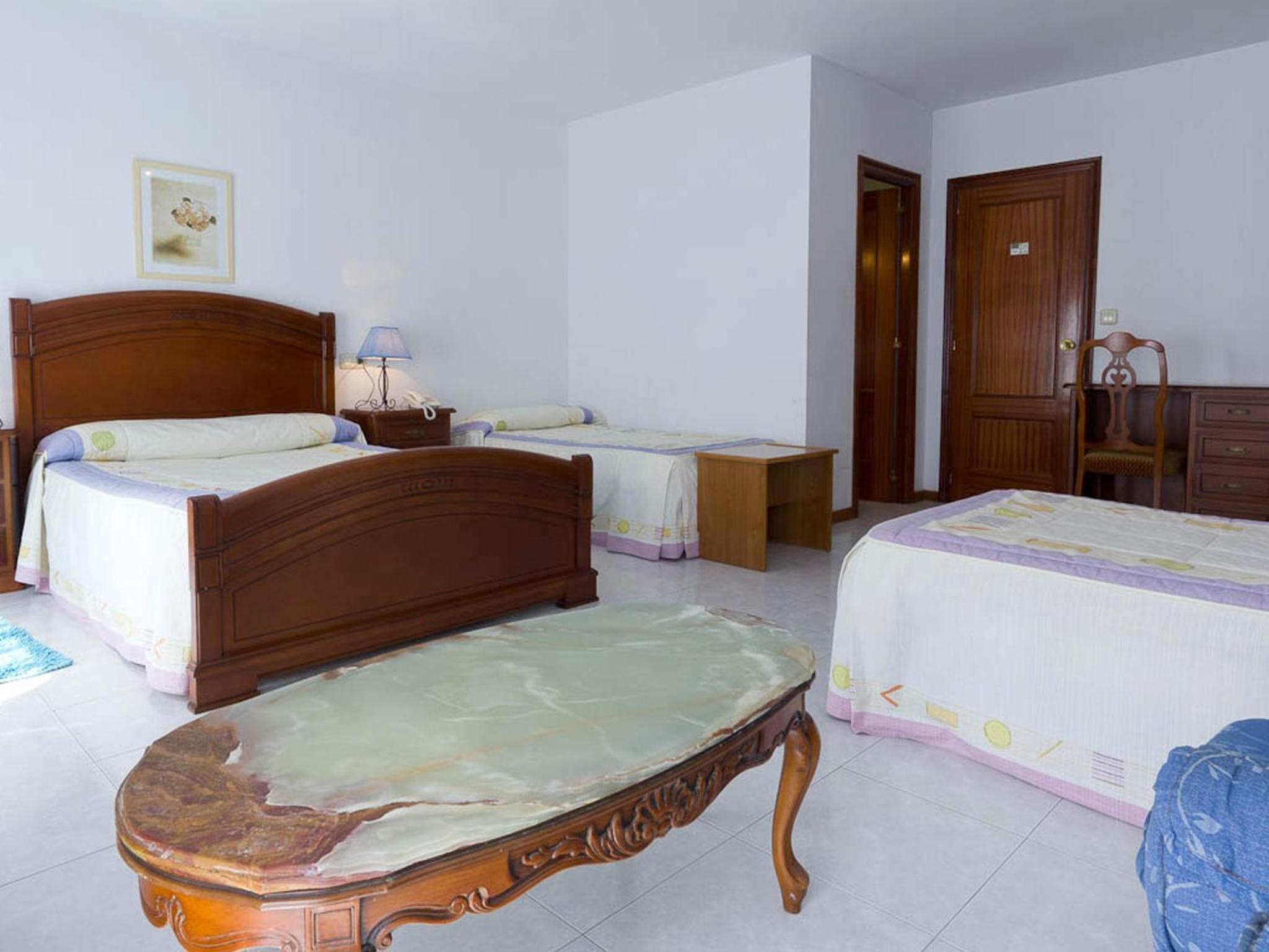 Triple Room - Photo 5