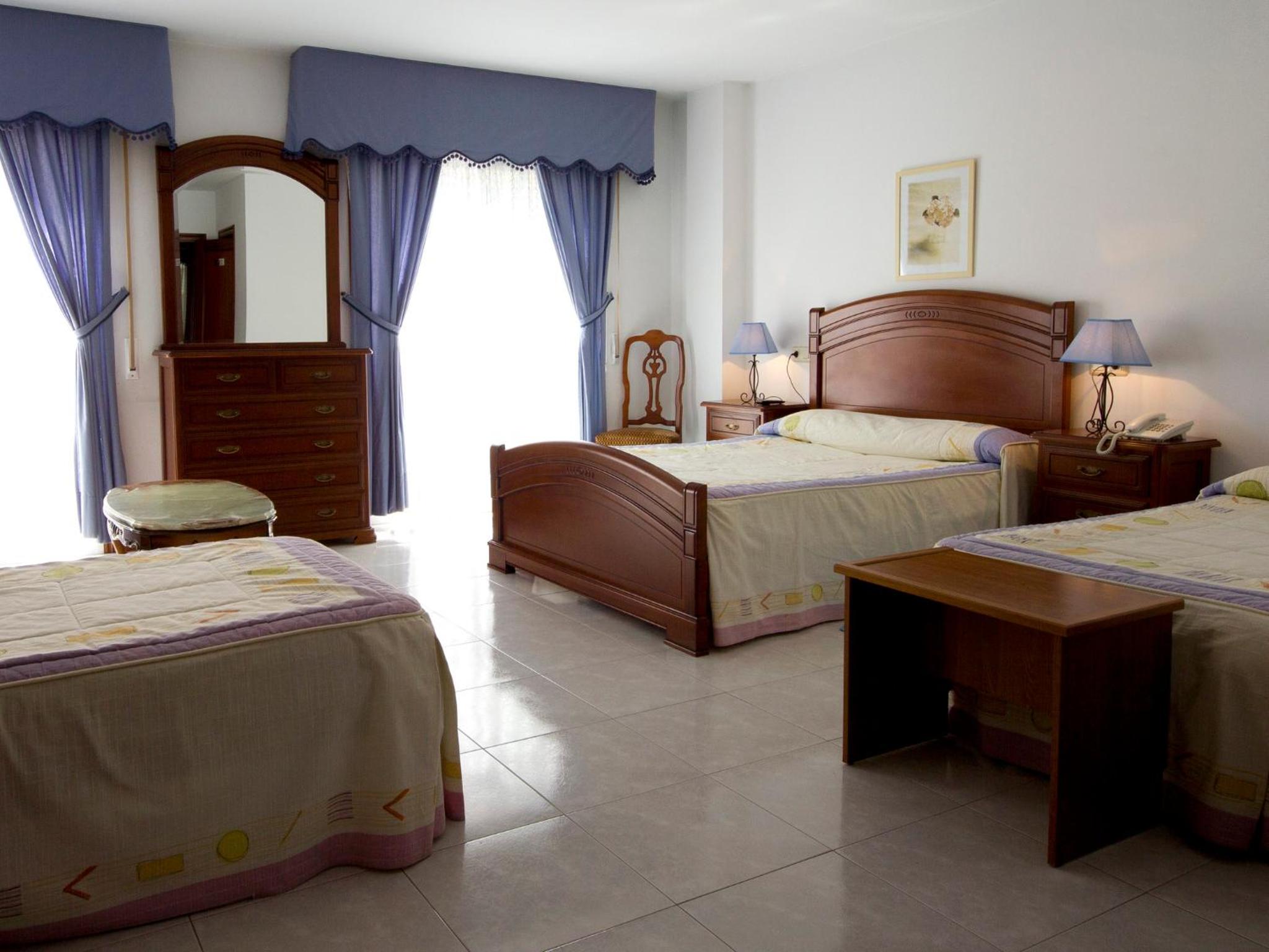 Triple Room - Photo 2