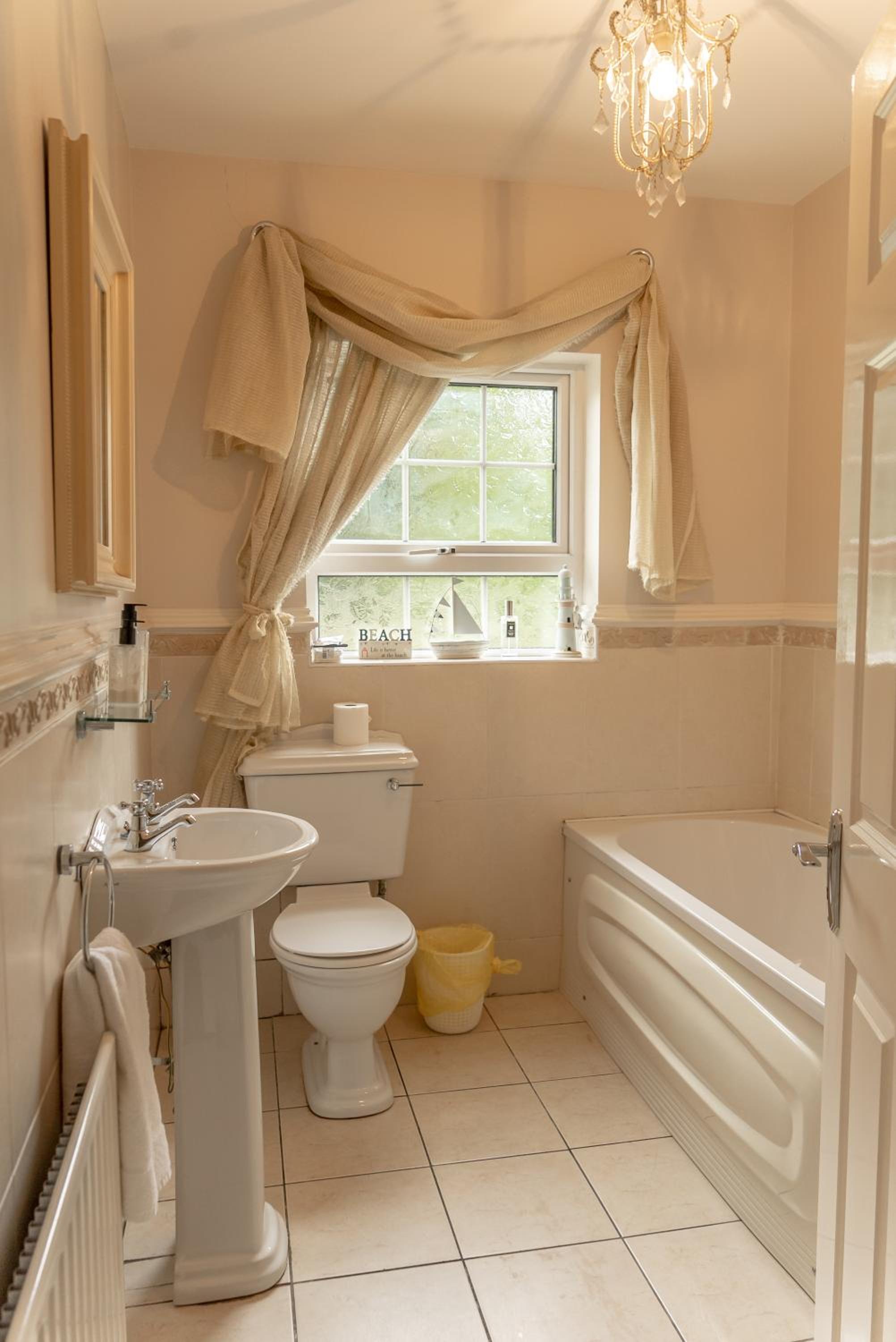 Three-Bedroom House photo 2