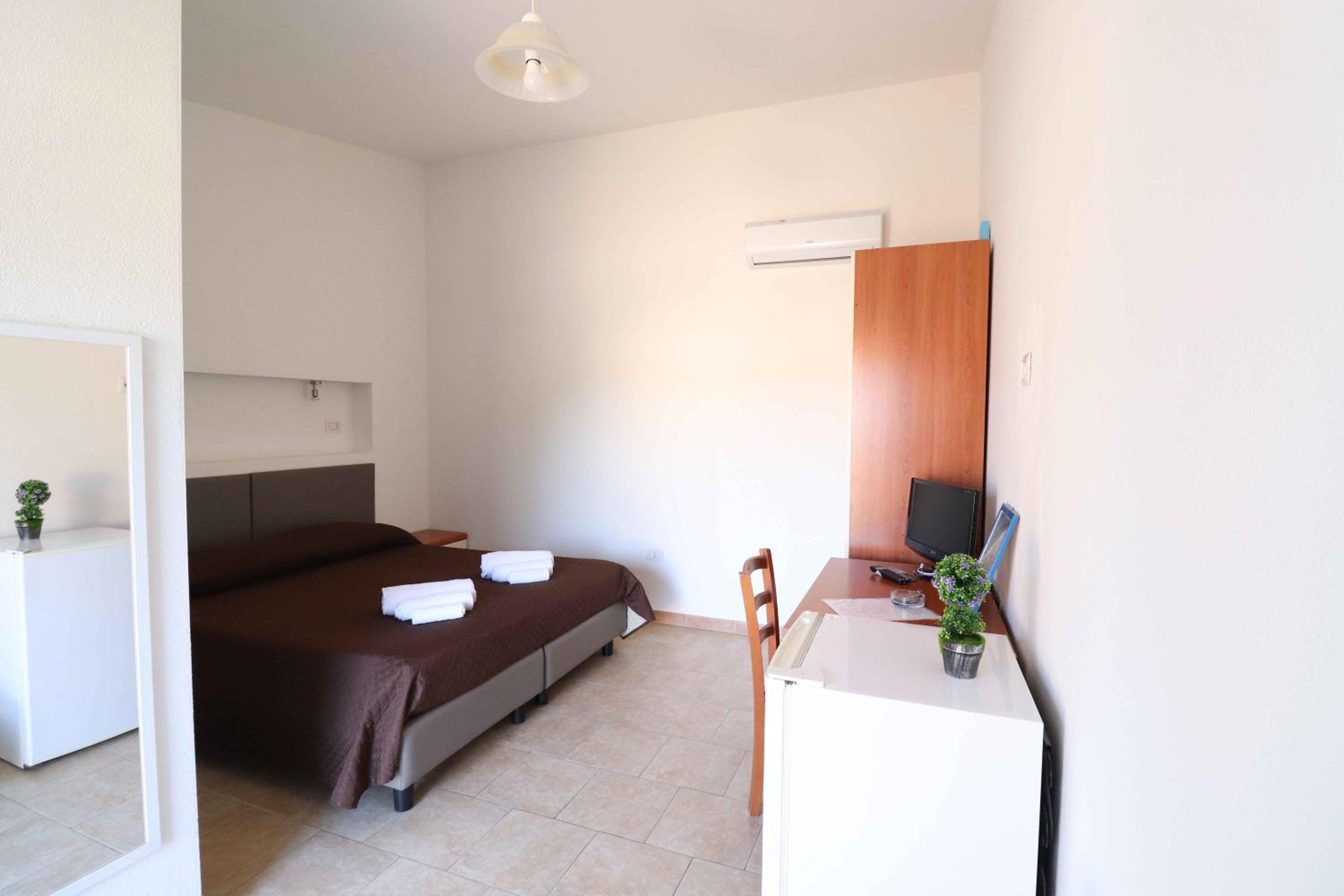 Deluxe Double or Twin Room with Garden View - Photo 7