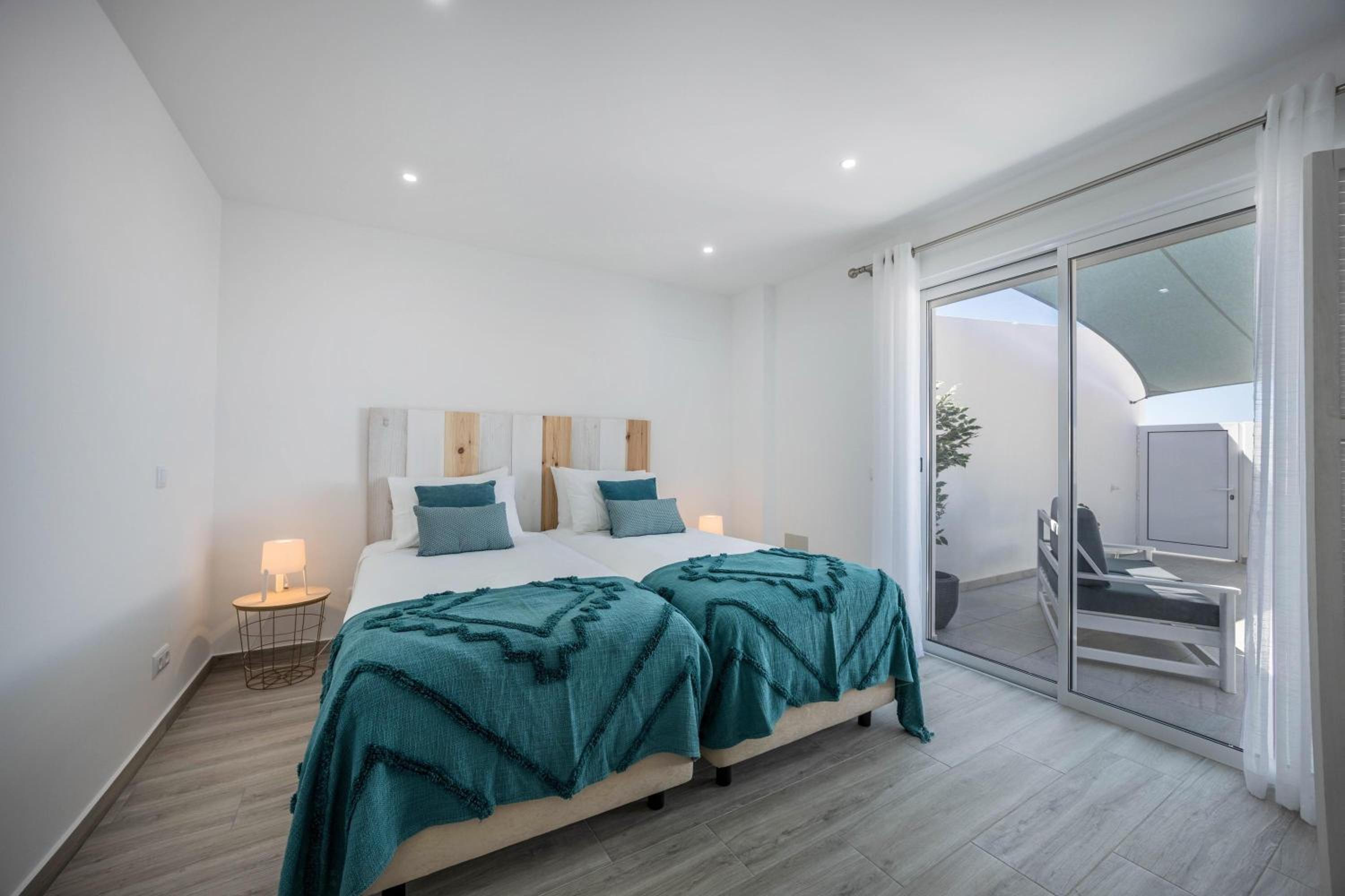 Superior One-Bedroom Apartment with Balcony - Photo 7