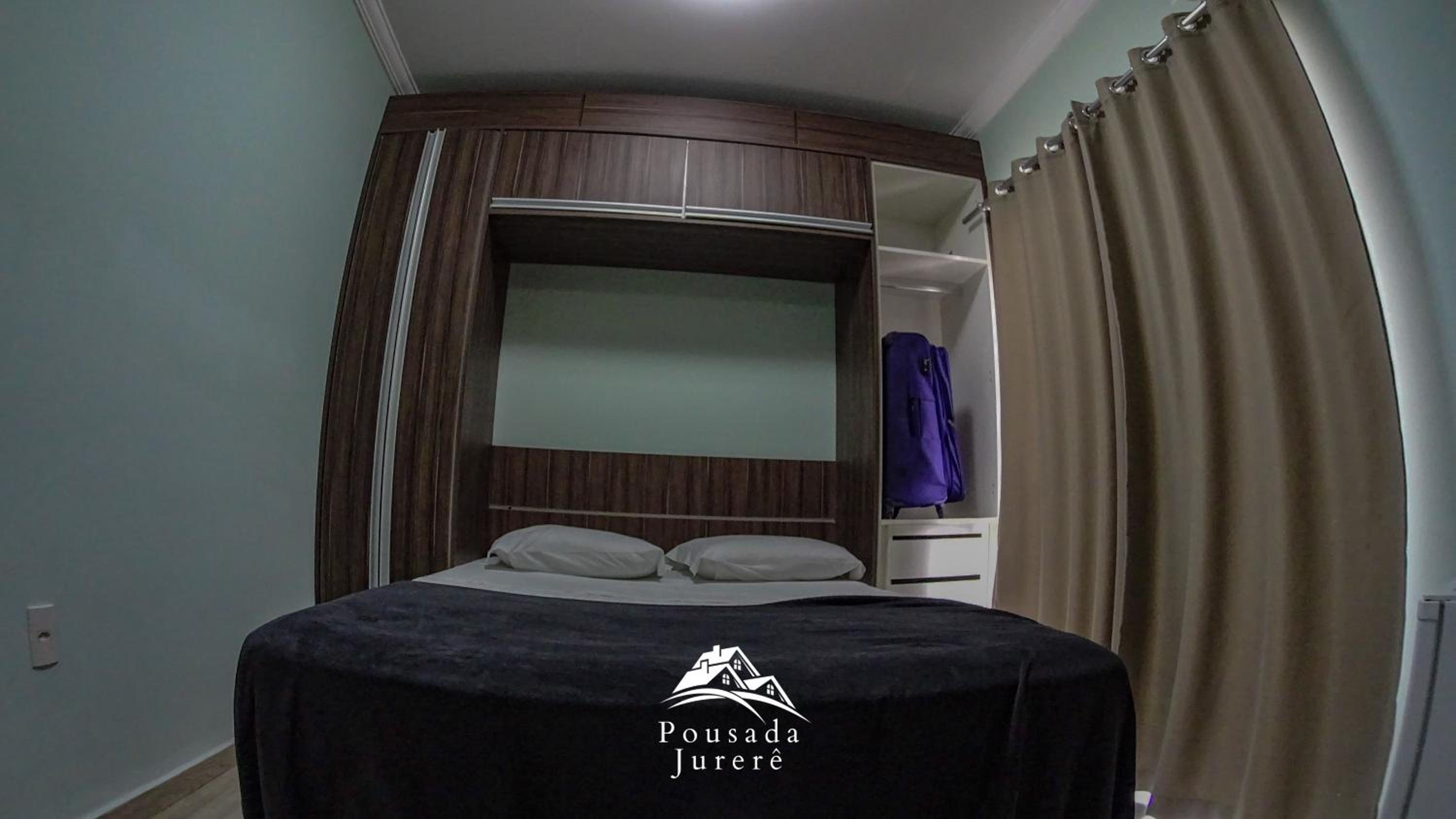 Deluxe Double Room with Balcony - Photo 5