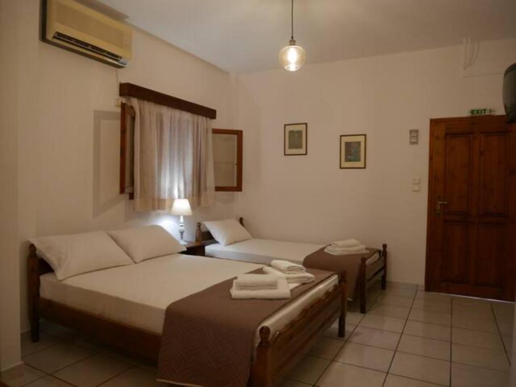 One-Bedroom Apartment - Photo 1