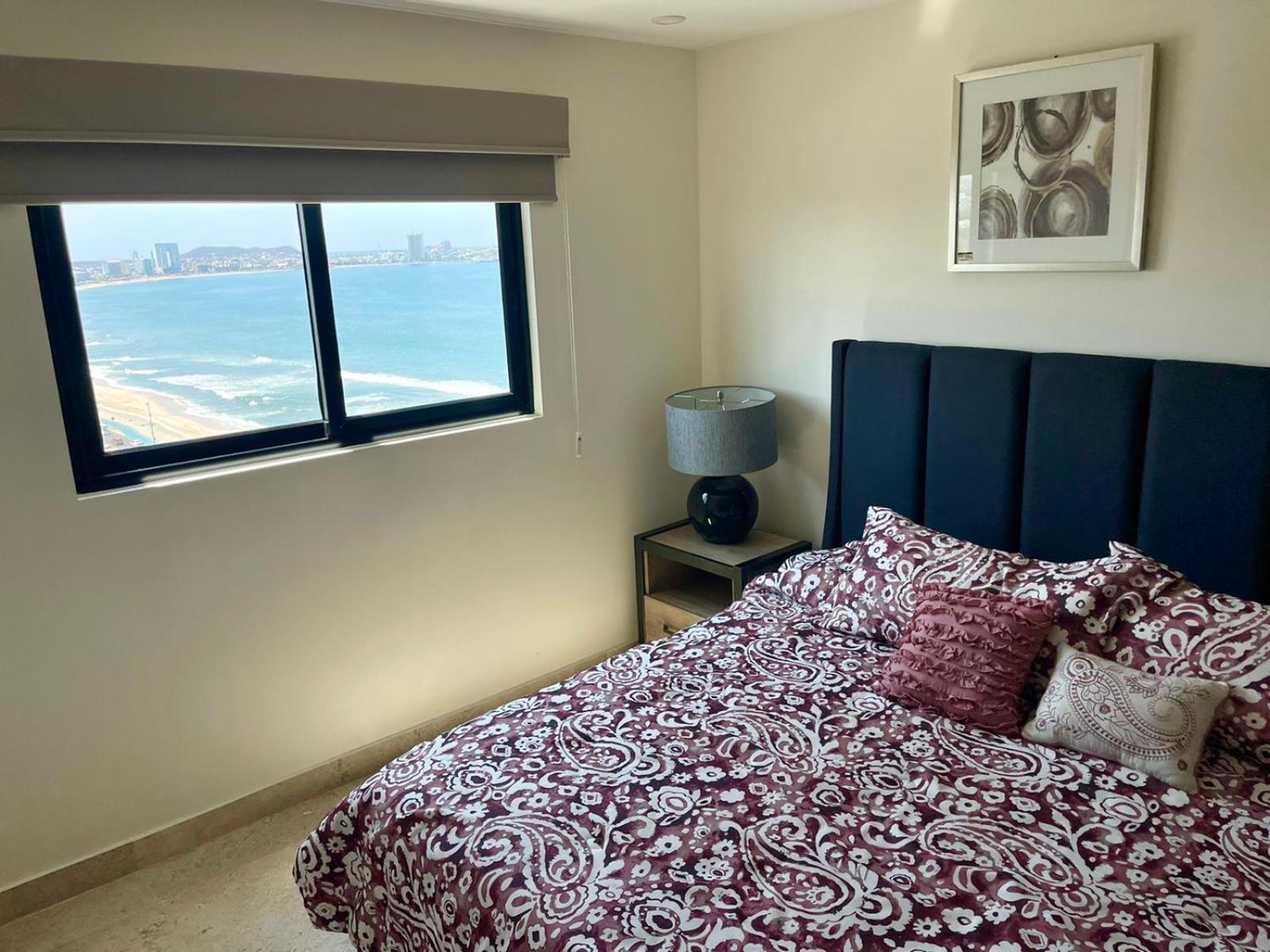 Two-Bedroom Apartment - Photo 11