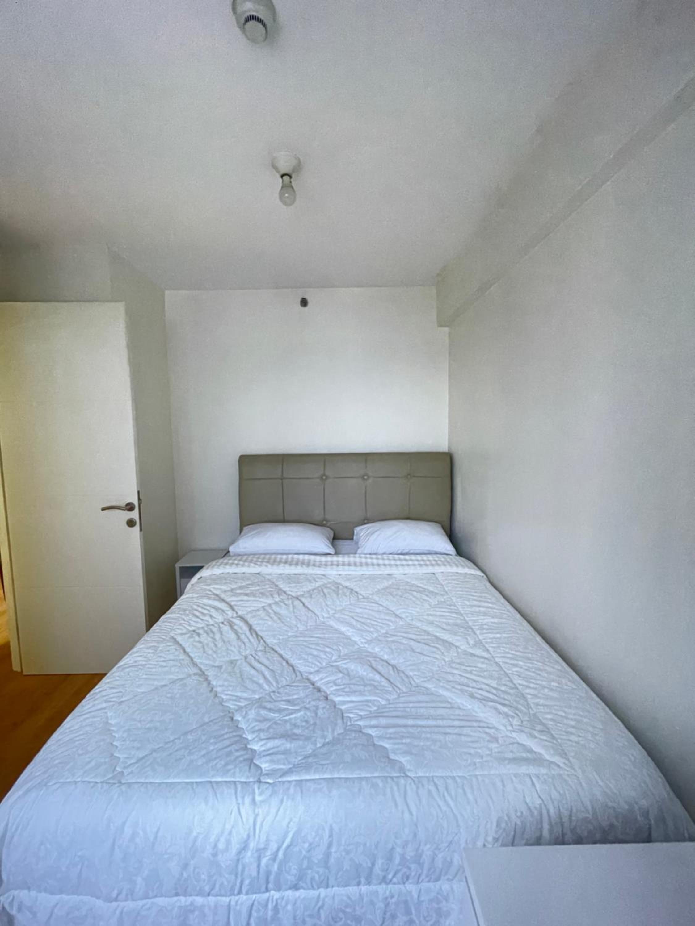 Two-Bedroom Apartment - Photo 16