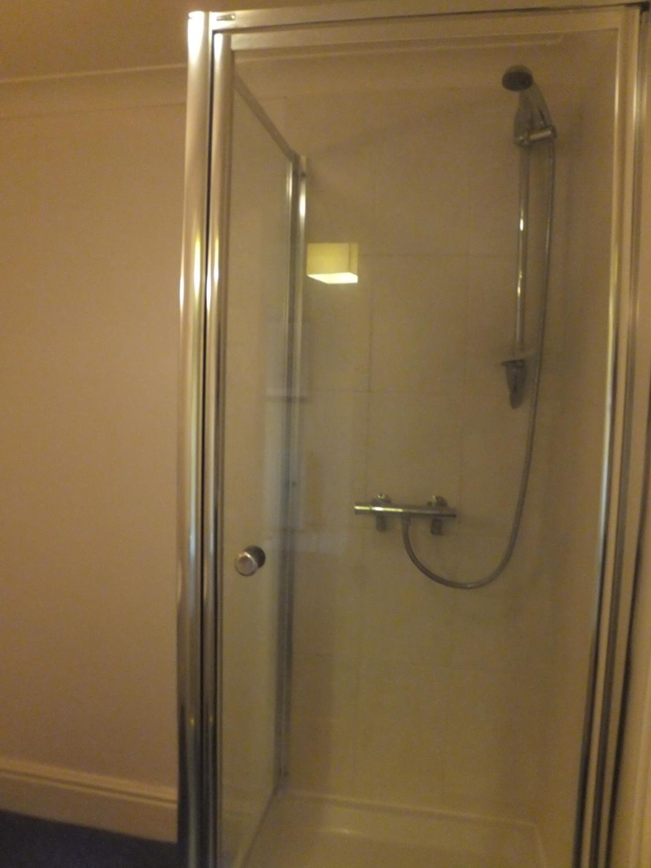 Double Room - Photo 4