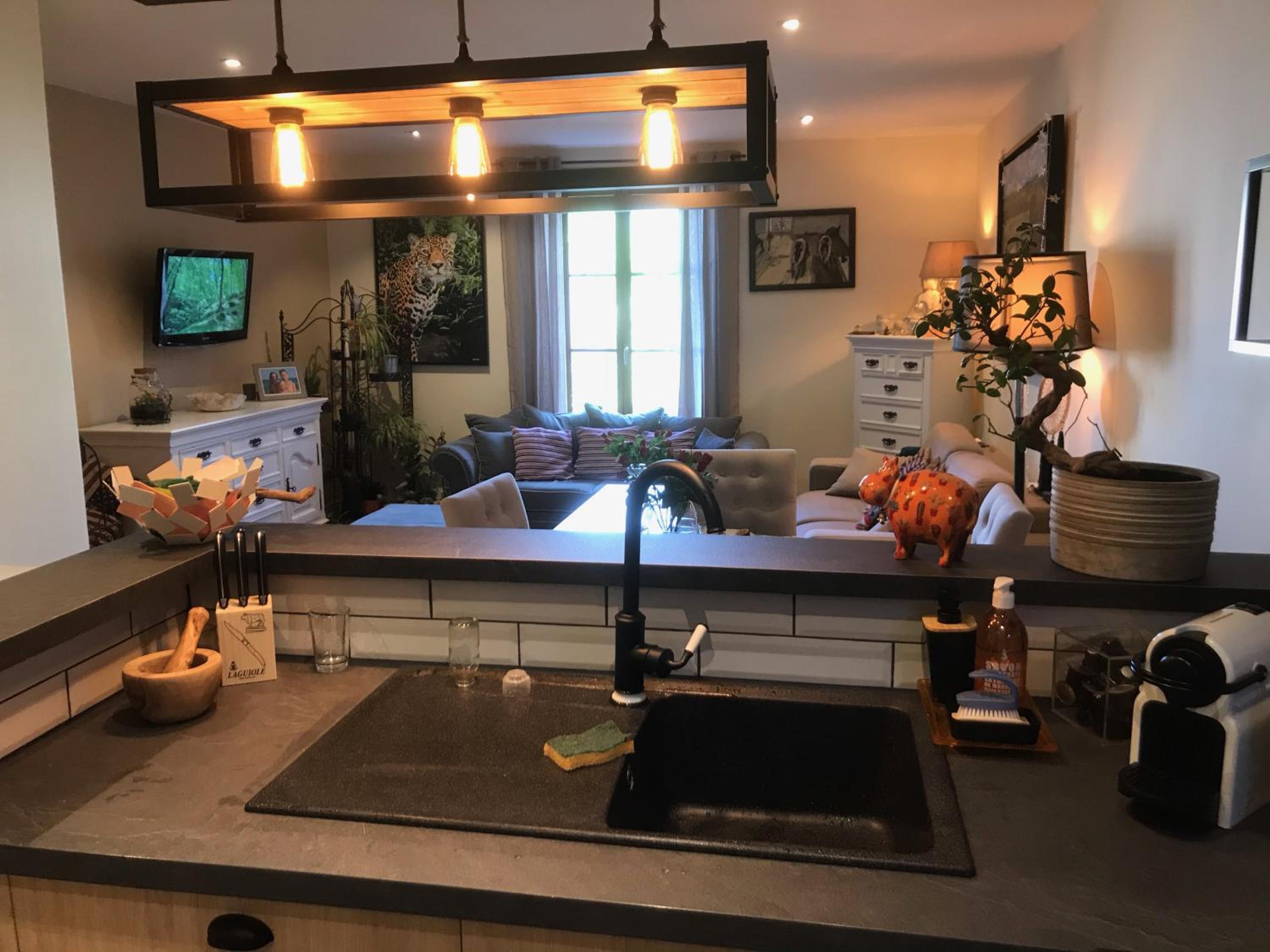 One-Bedroom Apartment - Photo 12
