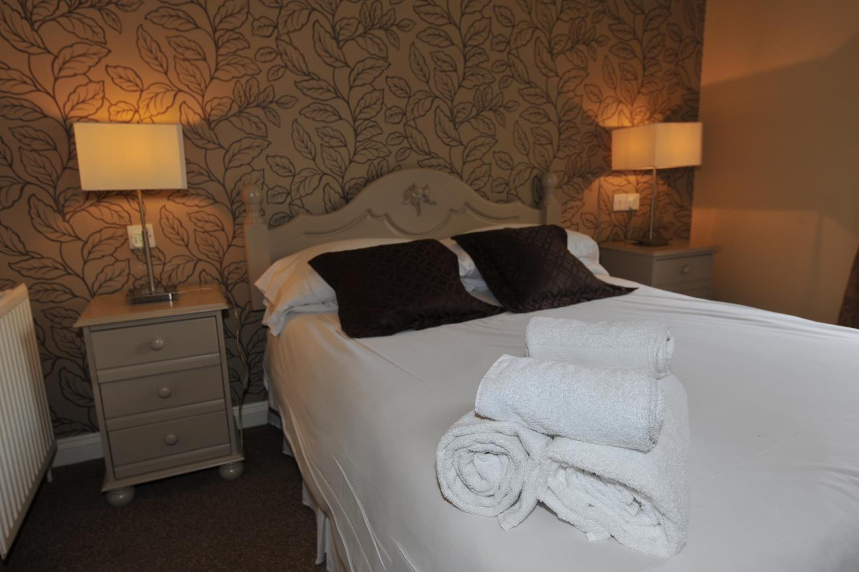 Double Room - Photo 6