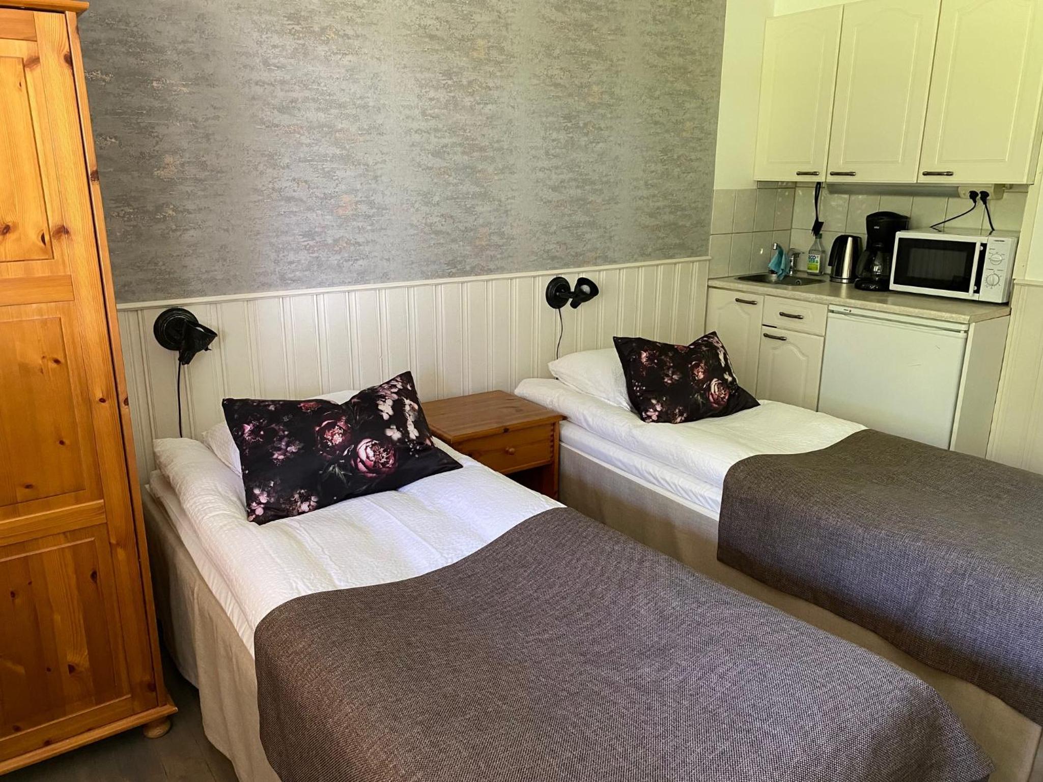 Double Room With Private Bathroom photo 1